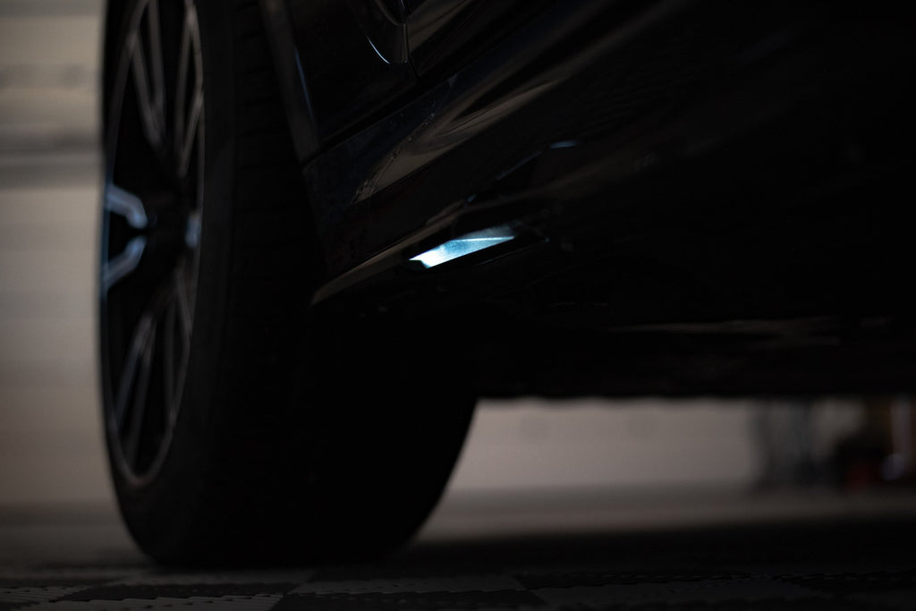 Maxton Design Street+ Seitenschweller Leisten passend für BMW X7 M-Paket G07 schwarz Hochglanz