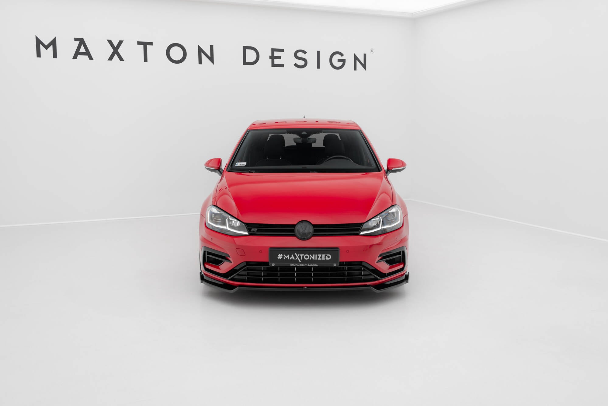 Maxton Design Street+ Spoilerlippe Front Ansatz V.2 passend für VW Golf R / R-Line Mk7 Facelift schwarz Hochglanz