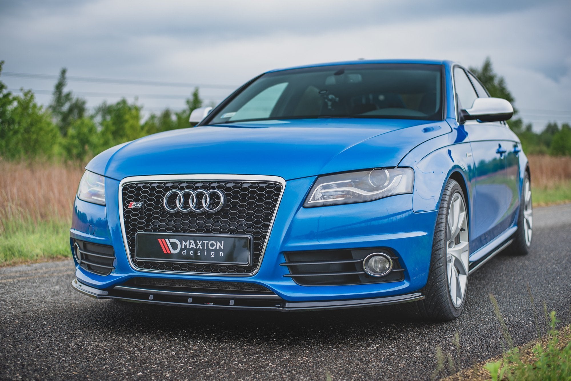 Maxton Design Street+ Spoilerlippe Front Ansatz V.1 passend für Audi S4 / A4 S-Line B8 schwarz Hochglanz