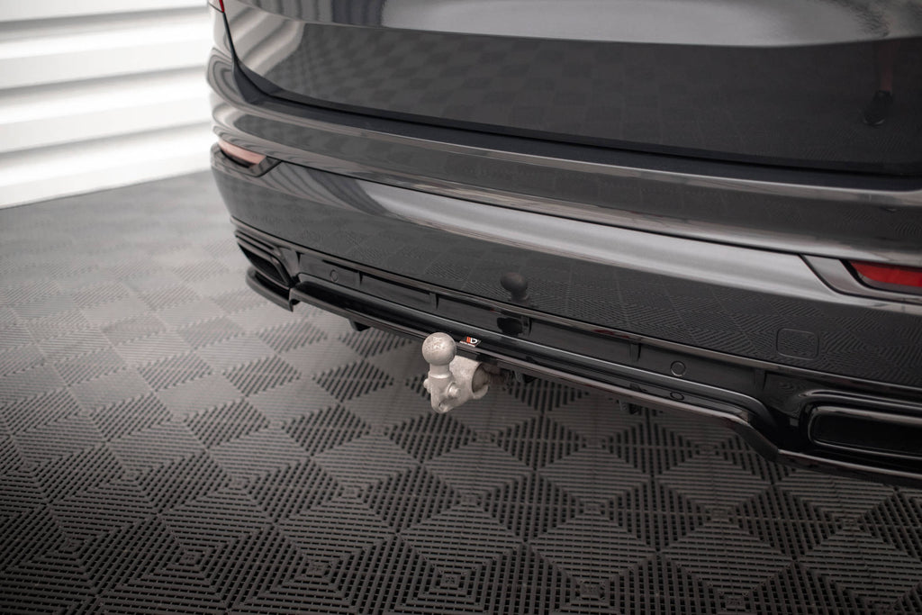 Maxton Design Street+ Mittlerer Diffusor RACE passend für Volvo XC90 R-Design Mk2 / Mk2 Facelift schwarz Hochglanz
