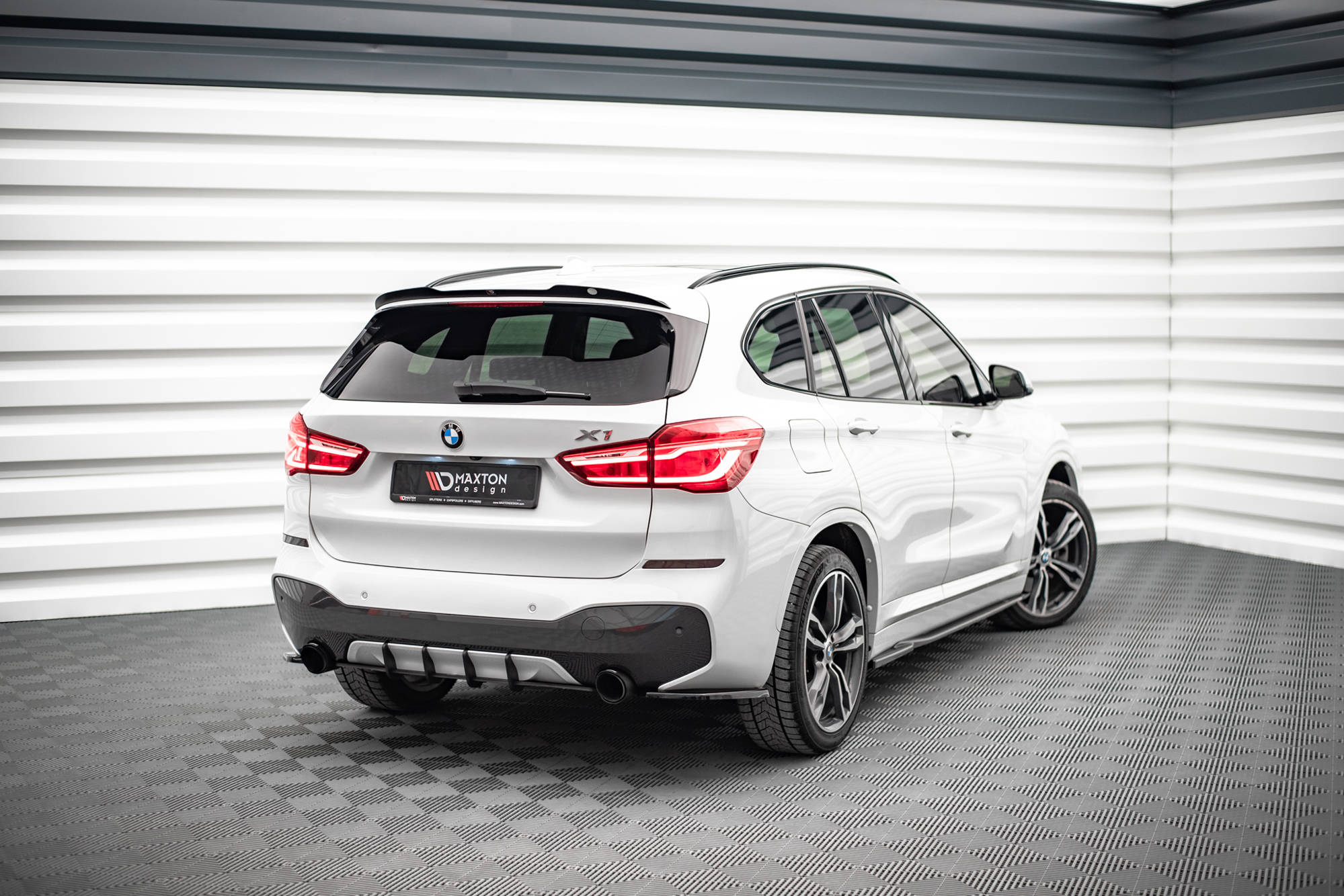 Maxton Design Street Pro Heckschürze passend für BMW X1 M-Paket F48
