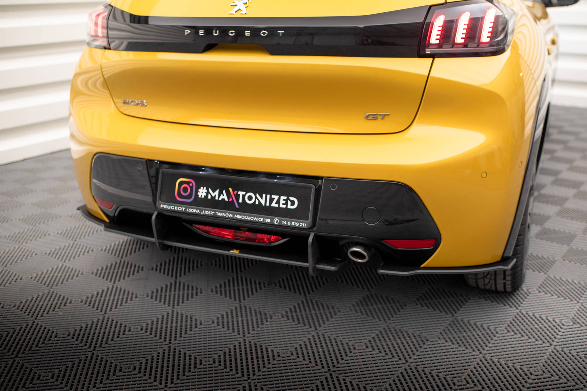 Maxton Design Street Pro Heck Ansatz Flaps Diffusor passend für Peugeot 208 GT Mk2