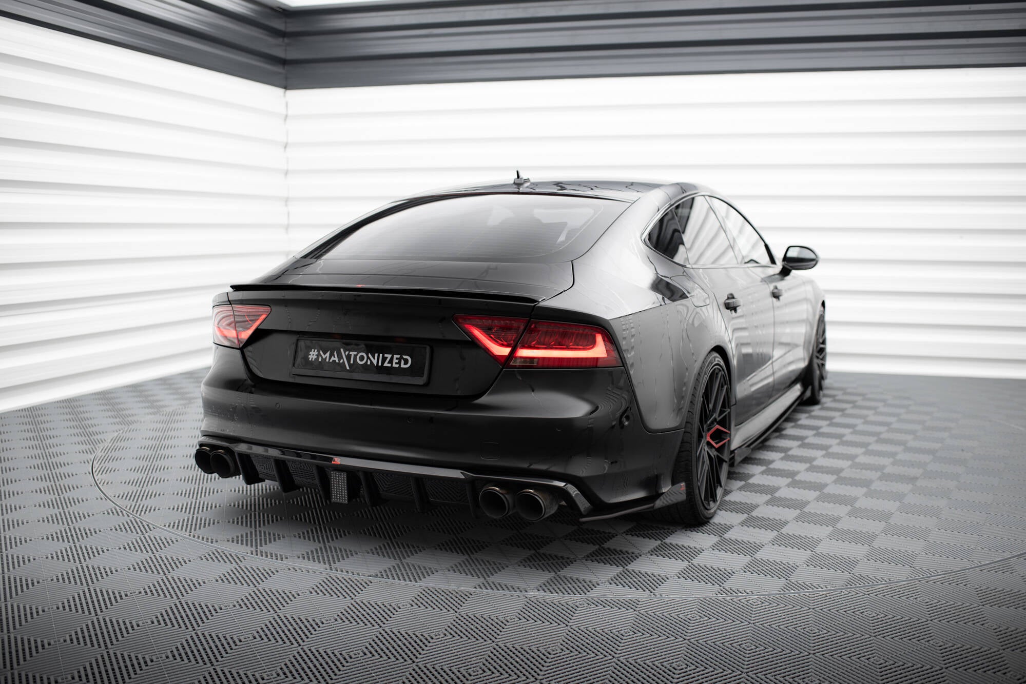 Maxton Design Hintere Seiten Flaps Passend für Audi A7 S-Line C7 Schwarz Hochglanz