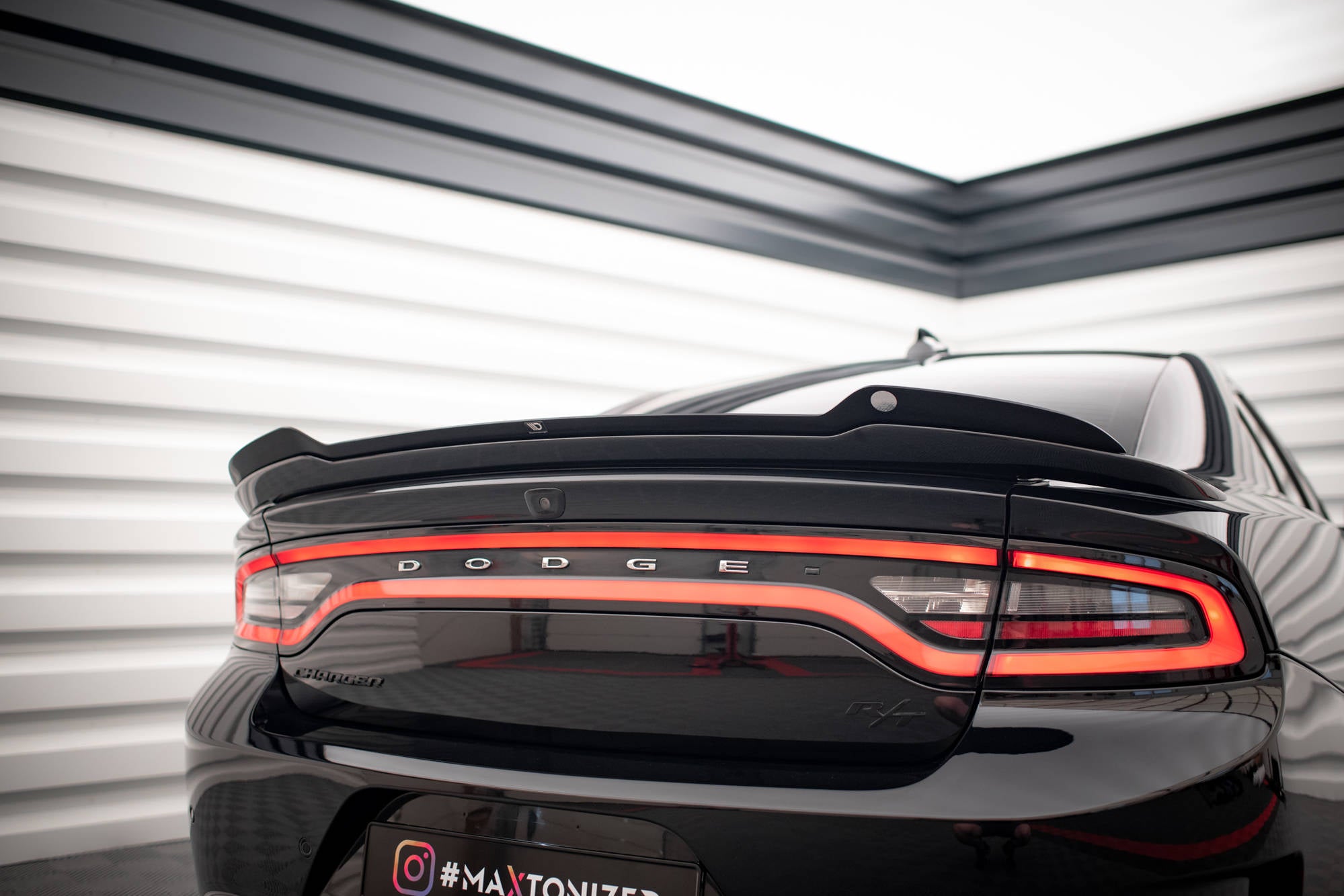 Maxton Design Spoiler CAP passend für Dodge Charger SRT Mk7 Facelift schwarz Hochglanz