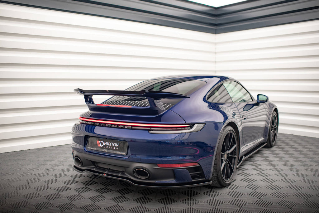 Maxton Design Spoiler CAP passend für Porsche 911 Carrera Aero 992 schwarz Hochglanz