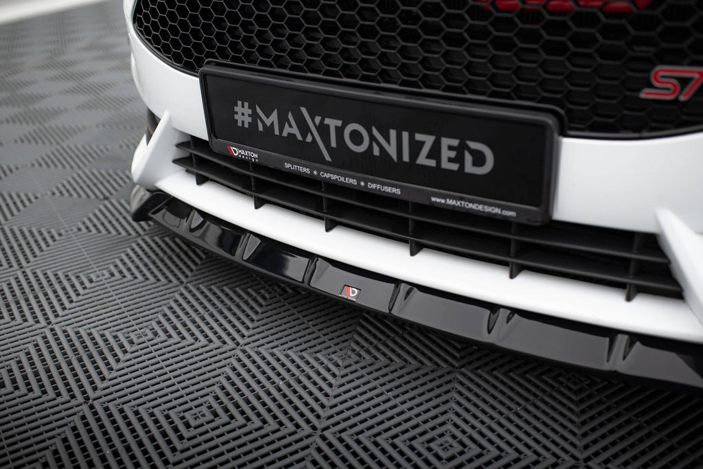 Maxton Design Street+ Spoilerlippe Front Ansatz V.6 + Flaps passend für Ford Fiesta ST Mk7 Facelift