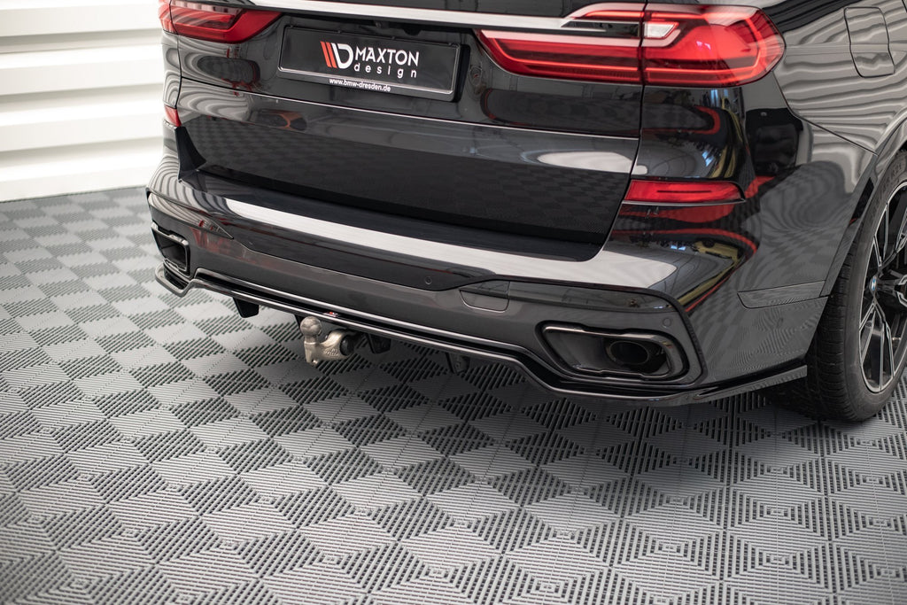 Maxton Design Street+ Mittlerer Diffusor RACE passend für BMW X7 M-Paket G07 schwarz Hochglanz
