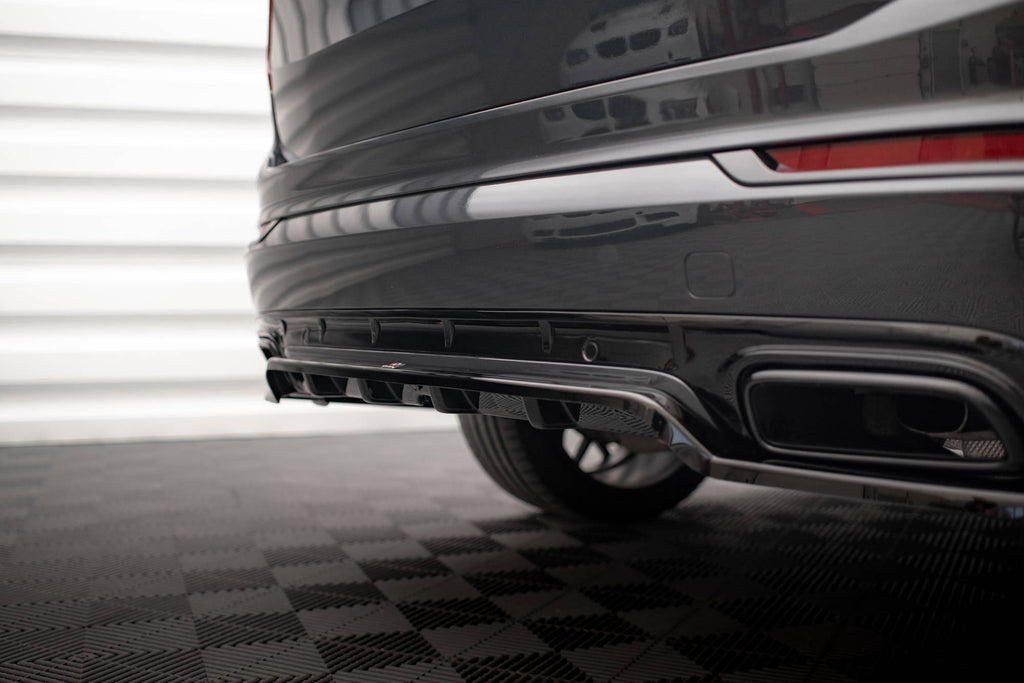 Maxton Design Street+ Mittlerer Diffusor RACE passend für Volvo XC90 R-Design Mk2 / Mk2 Facelift schwarz Hochglanz