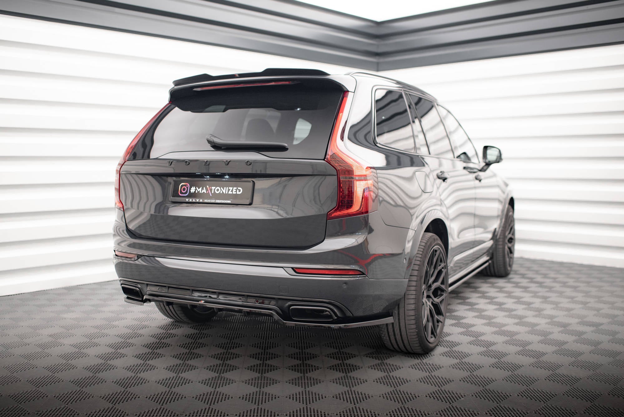 Maxton Design Spoiler CAP passend für Volvo XC90 R-Design Mk2 / Mk2 Facelift schwarz Hochglanz