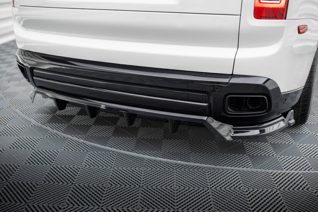Maxton Design Street+ Mittlerer Diffusor RACE passend für Rolls Royce Cullinan schwarz Hochglanz