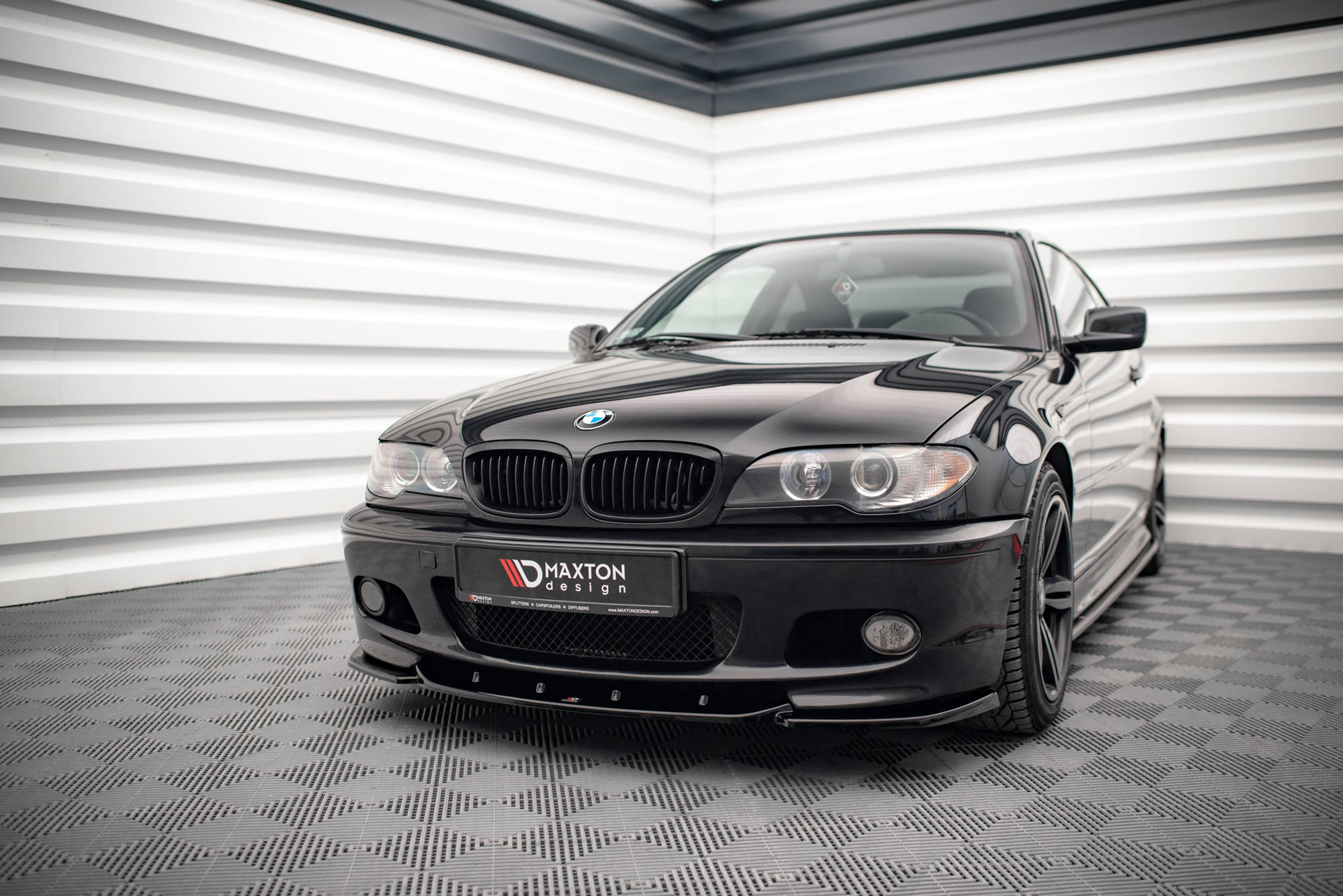 Maxton Design Street+ Spoilerlippe Front Ansatz V.2 passend für BMW 3er Coupe M-Paket E46 schwarz Hochglanz