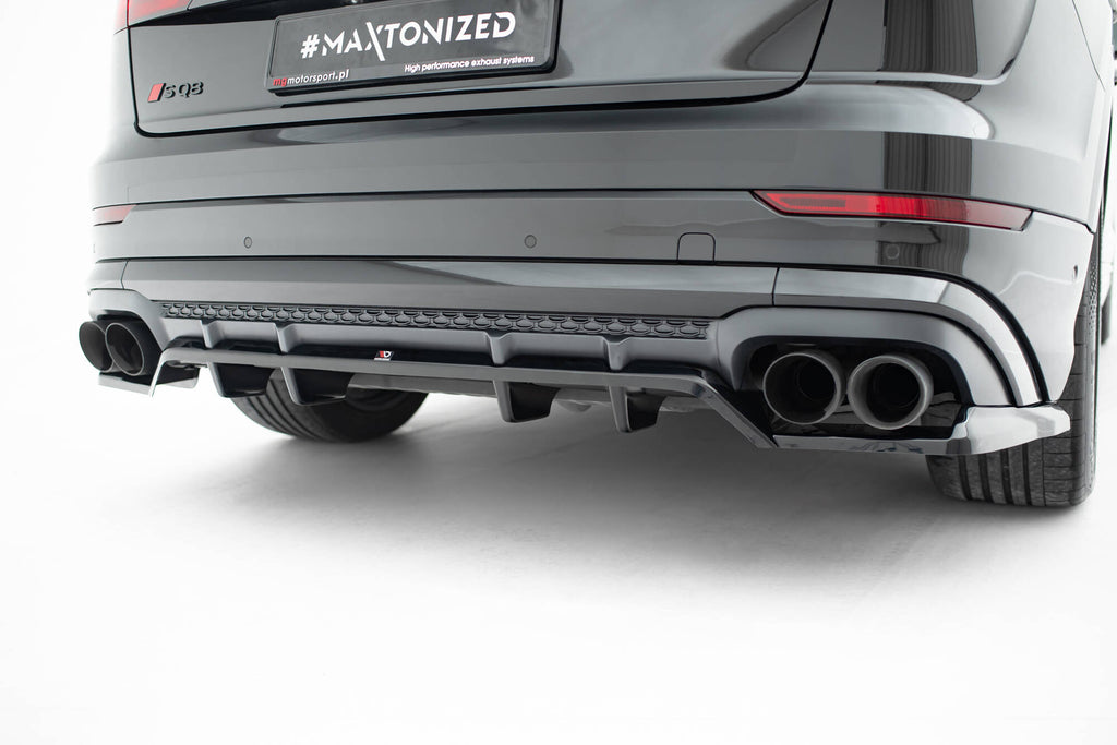 Maxton Design Street+ Mittlerer Diffusor RACE V.2 passend für Audi SQ8 / Q8 S-Line Mk1 Facelift schwarz Hochglanz