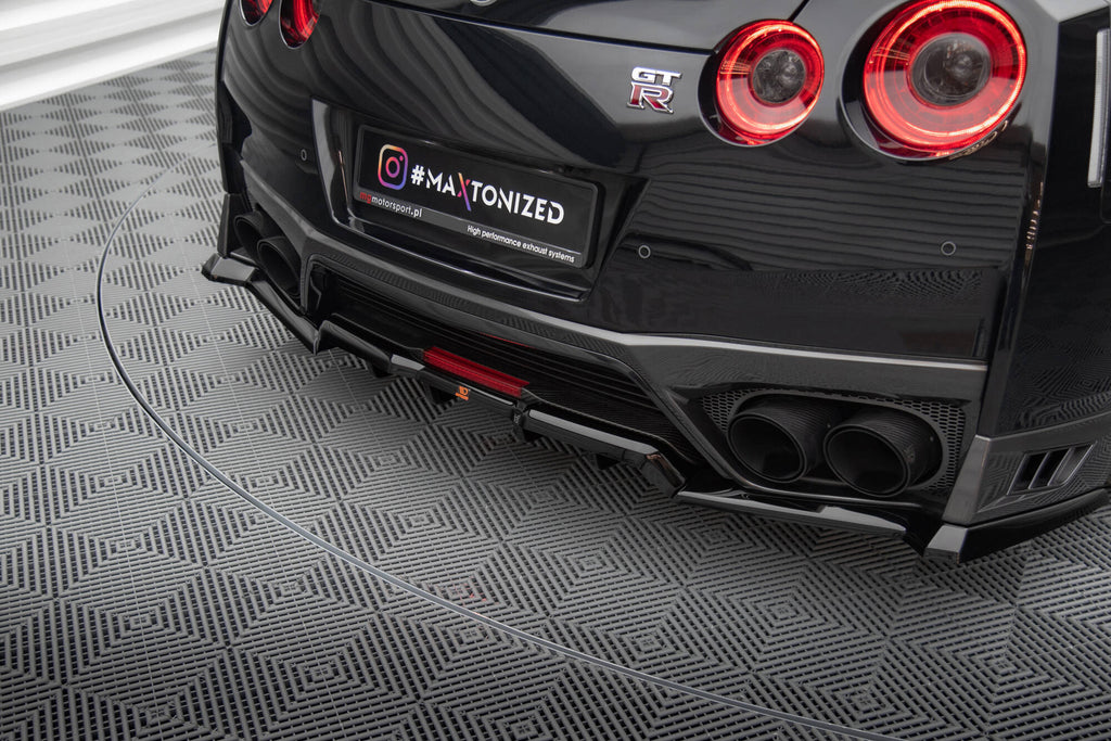 Maxton Design Street+ Mittlerer Diffusor RACE passend für Nissan GTR R35 Facelift schwarz Hochglanz