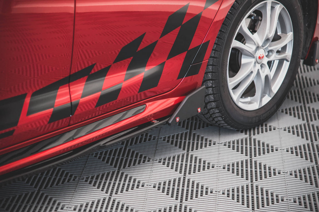 Maxton Design Street+ Seitenschweller Leisten passend für V.1 + Flaps Toyota Corolla GR Sport Hatchback XII