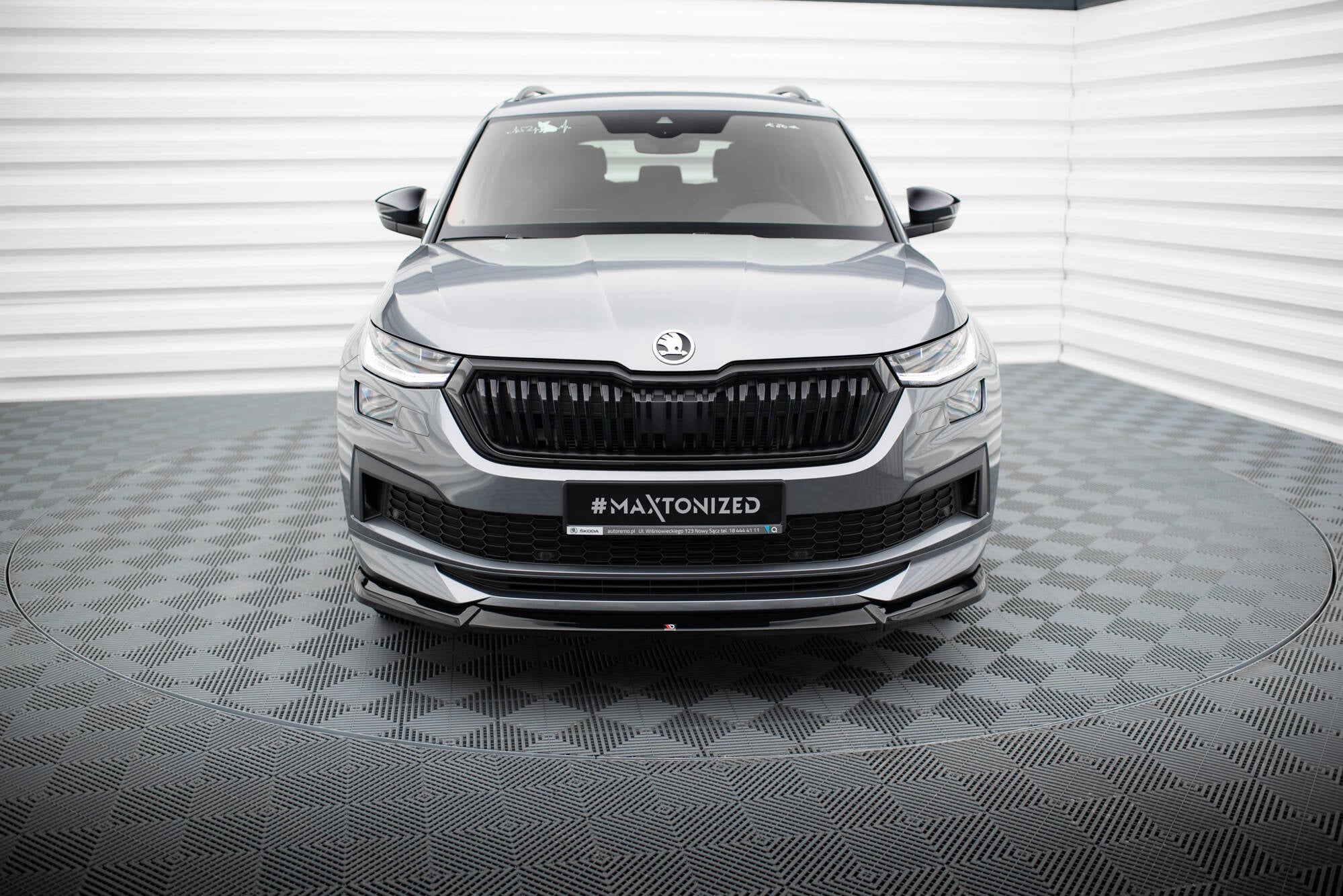 Maxton Design Street+ Spoilerlippe Front Ansatz V.1 passend für Skoda Kodiaq Sportline Mk1 Facelift schwarz Hochglanz