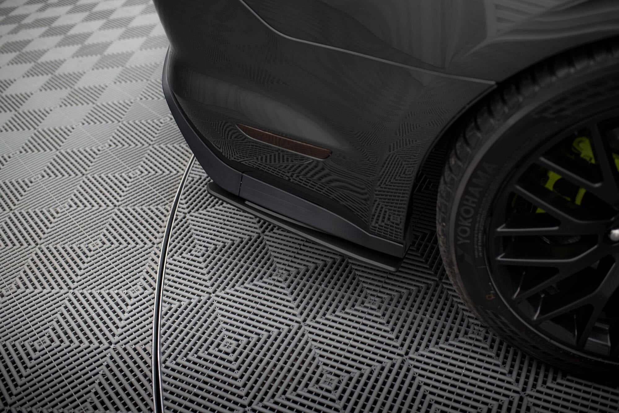 Maxton Design Street Pro Heck Ansatz Flaps Diffusor passend für Ford Mustang GT Mk6