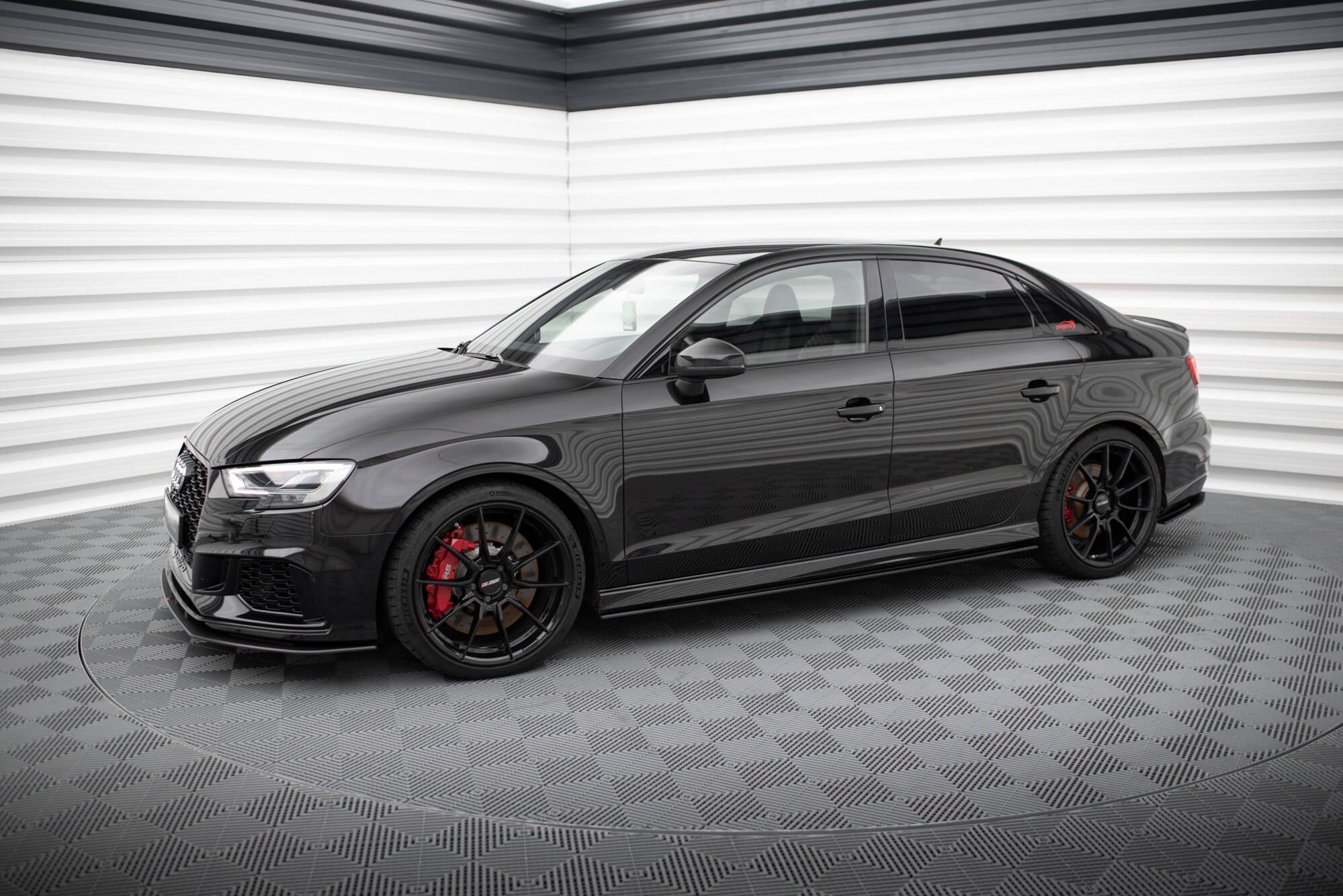 Maxton Design Street Pro Street+ Seitenschweller Leisten passend für Audi RS3 Limousine 8V Facelift