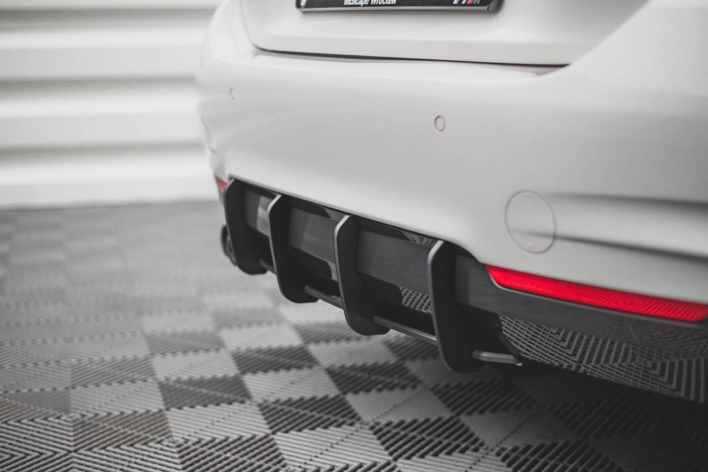 Maxton Design Street Pro Heckschürze V.1 passend für BMW 4er M-Paket F32