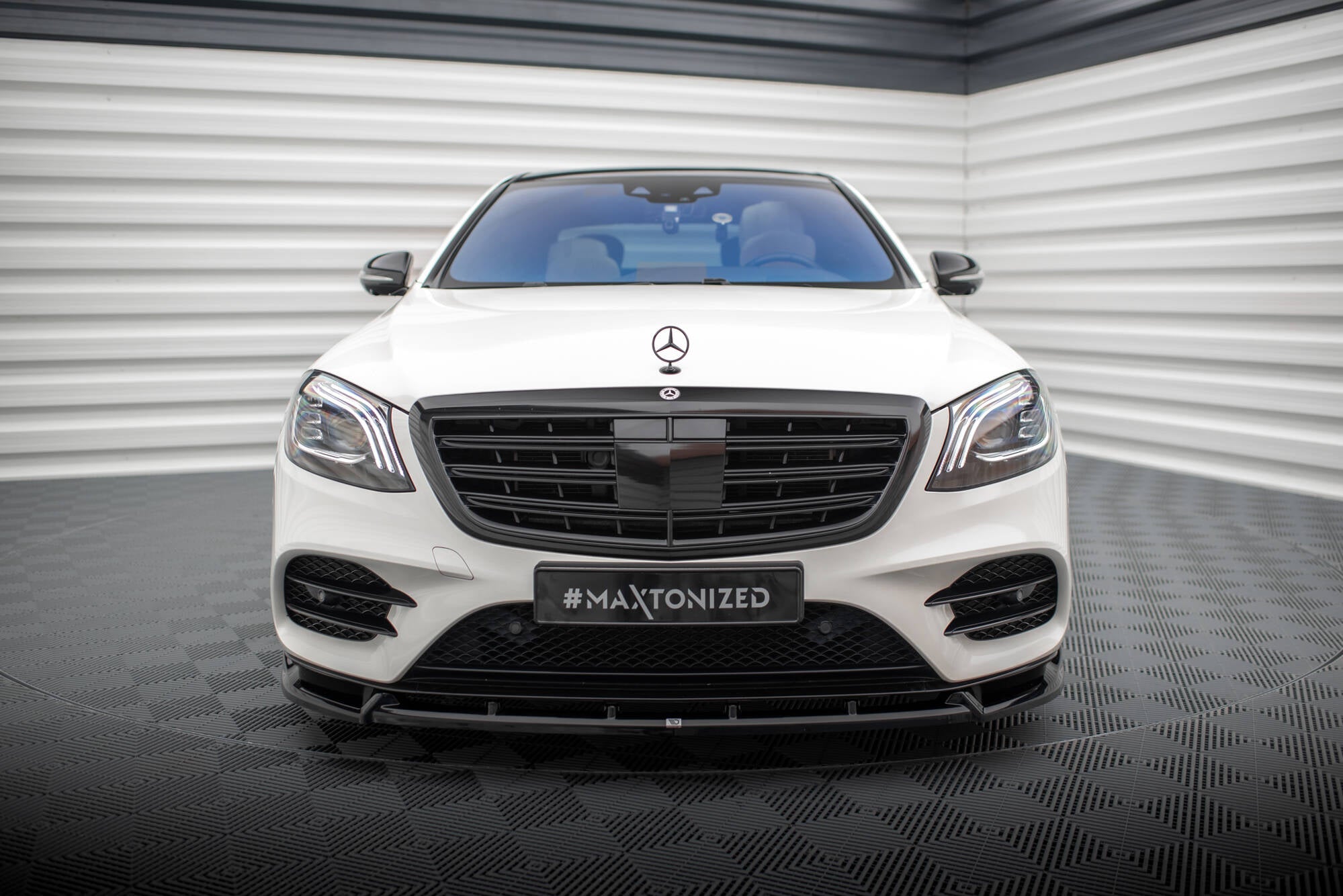 Maxton Design Street+ Spoilerlippe Front Ansatz V.2 passend für Mercedes-Benz S AMG-Line W222 Facelift schwarz Hochglanz