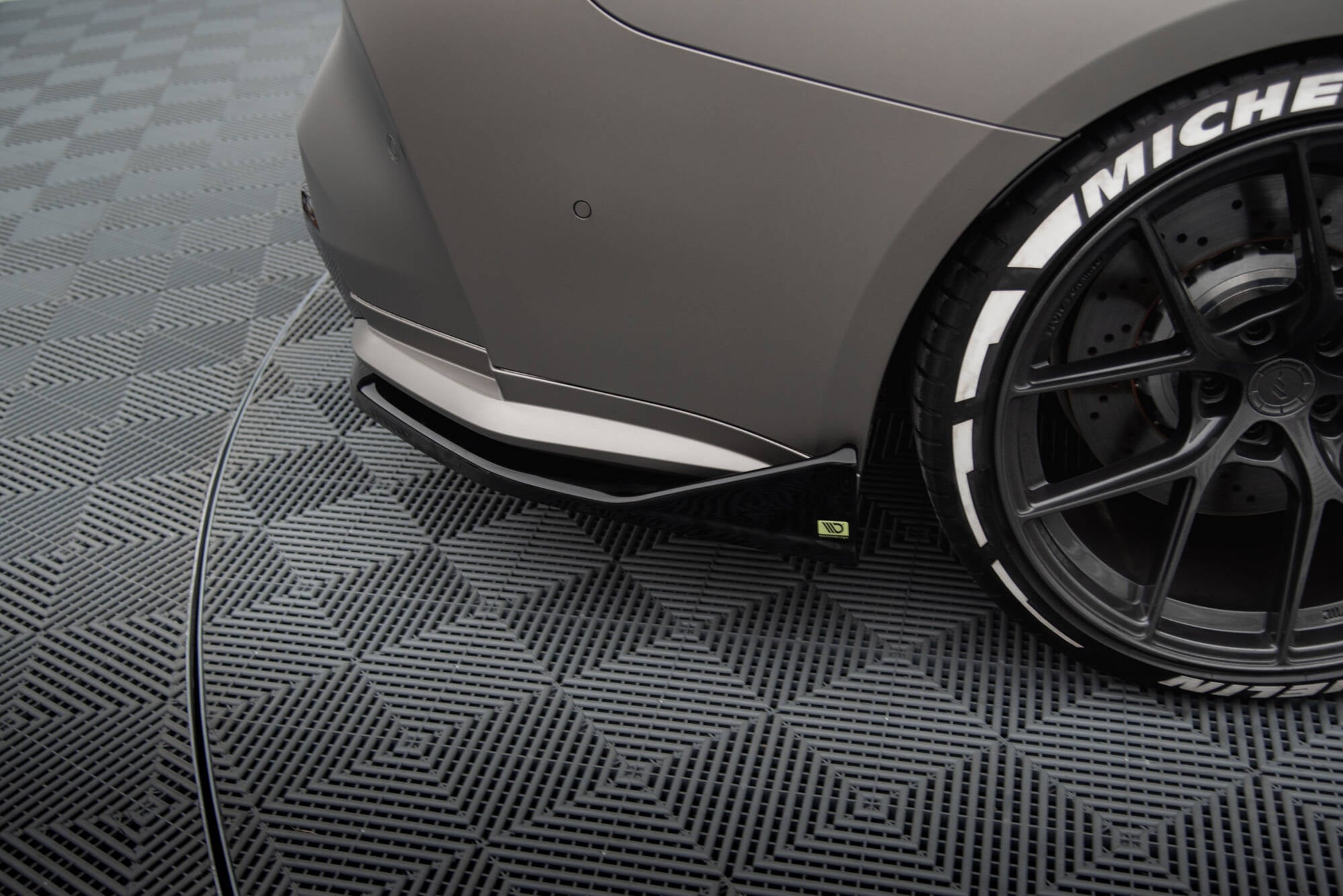 Maxton Design Heck Ansatz Flaps Diffusor V.3 passend für CSL Look BMW M4 G82 / G82 Facelift schwarz Hochglanz
