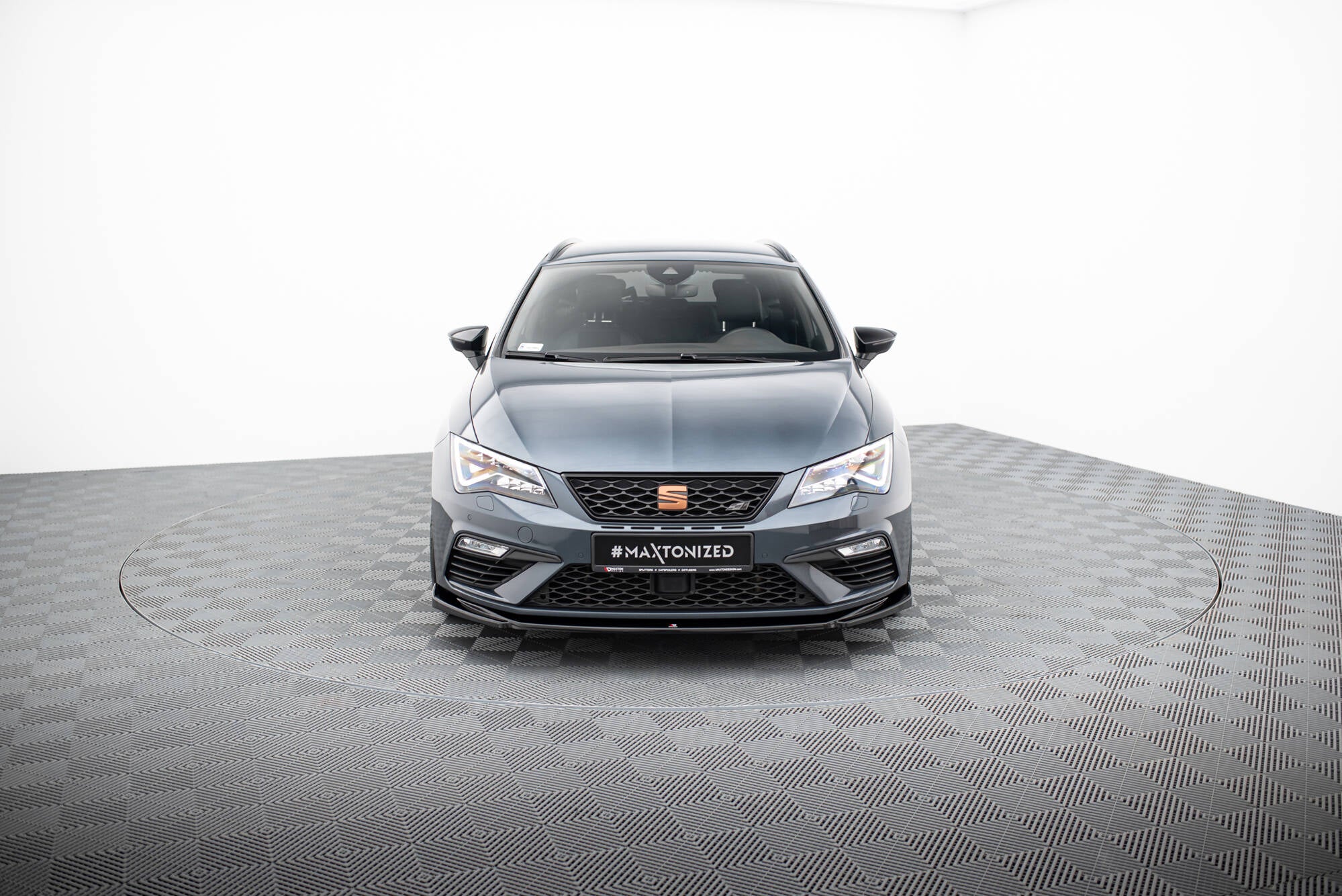Maxton Design Street+ Spoilerlippe Front Ansatz V.5 passend für Seat Leon Cupra / FR Mk3 FL schwarz Hochglanz