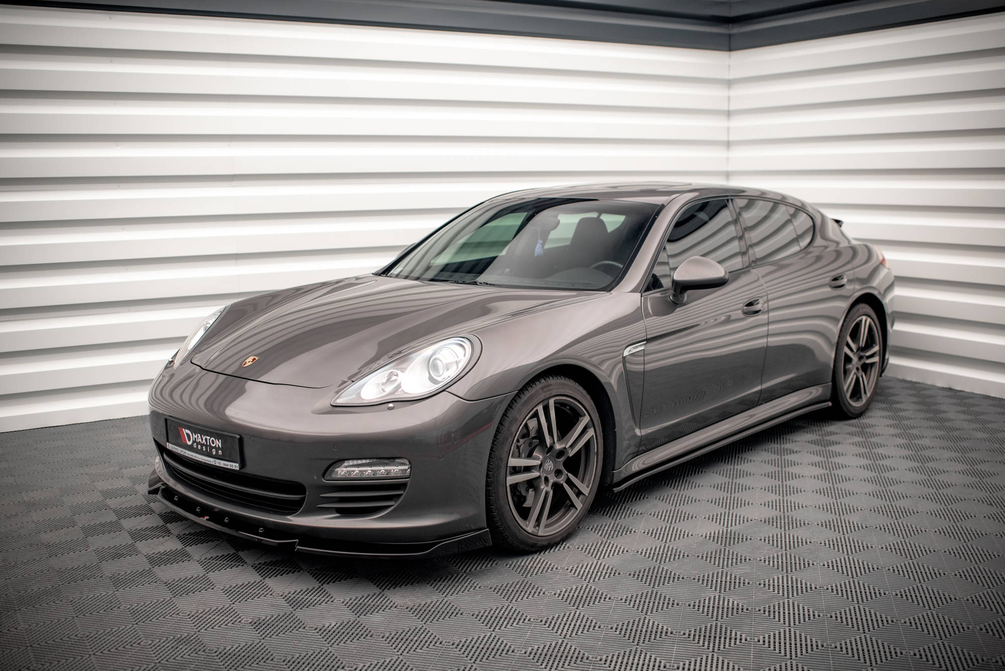 Maxton Design Street+ Seitenschweller Leisten V.2 passend für Porsche Panamera / Panamera Diesel / Panamera Turbo 970 schwarz Hochglanz