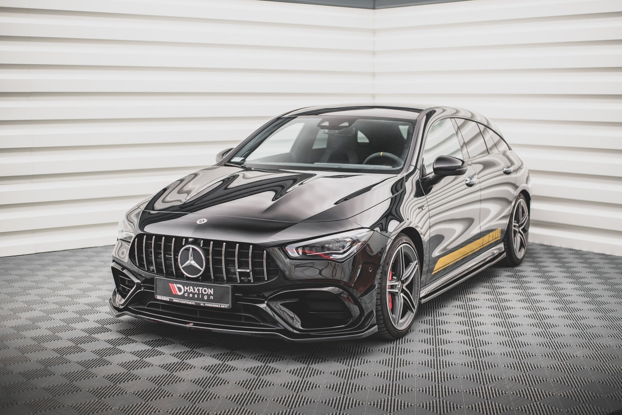Maxton Design Street+ Spoilerlippe Front Ansatz V.1 passend für Mercedes-AMG CLA 45 Aero C118 schwarz Hochglanz