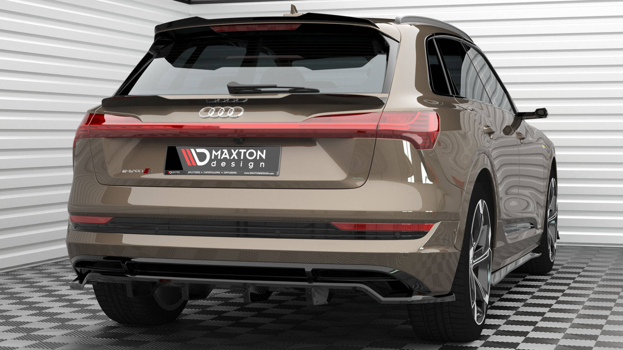 Maxton Design Niedriger Spoiler CAP passend für Audi e-tron schwarz Hochglanz
