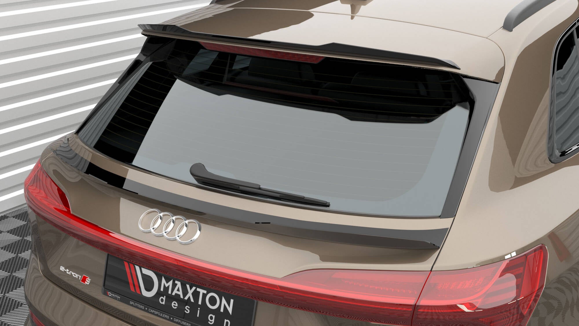 Maxton Design Niedriger Spoiler CAP passend für Audi e-tron schwarz Hochglanz