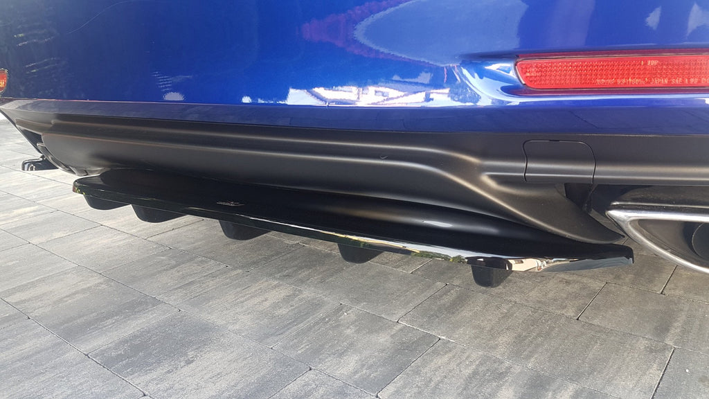 Maxton Design Mittlerer Diffusor Heck Ansatz für im DTM LOOK Lexus Rc Carbon Look