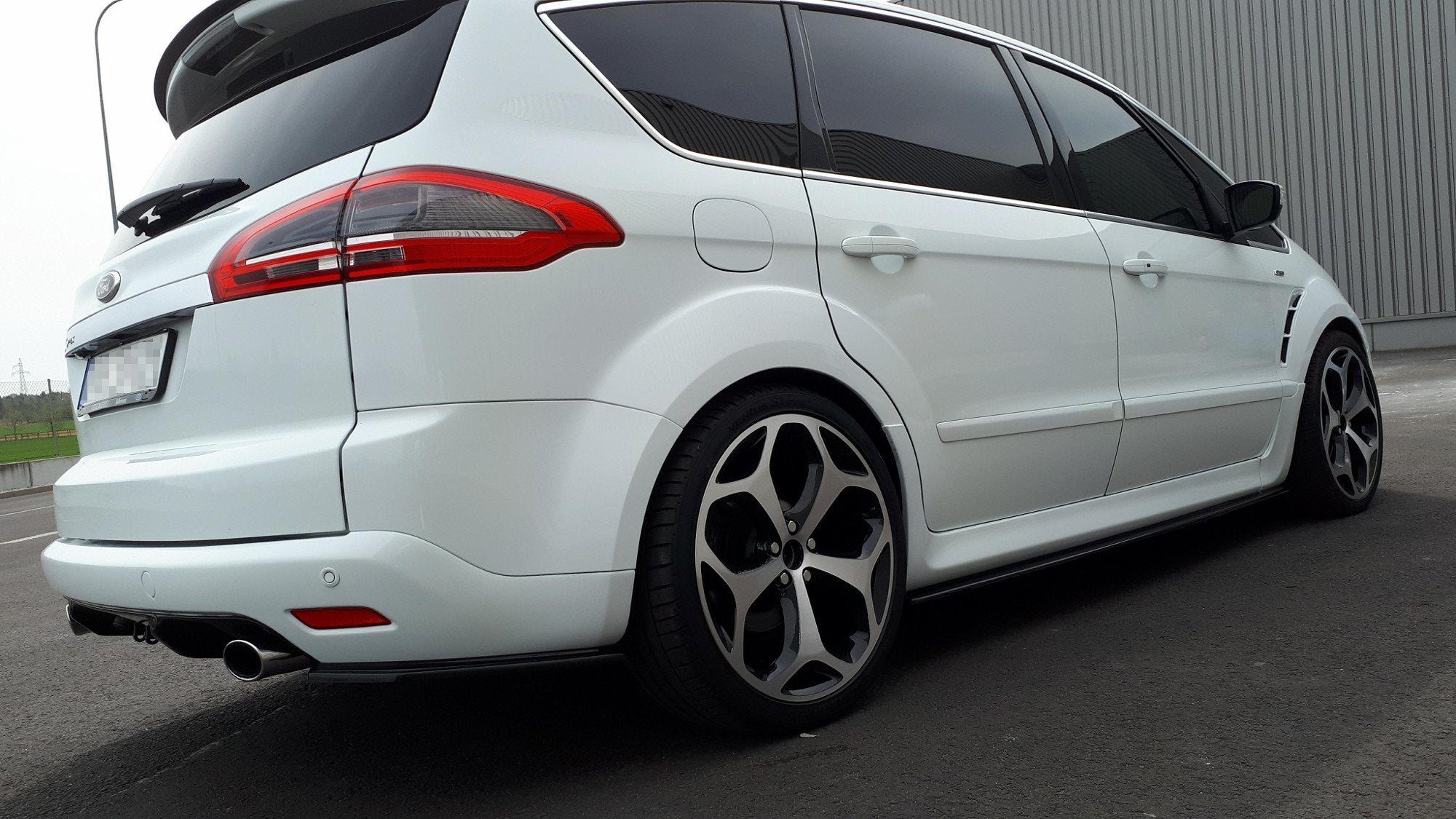 Maxton Design Street+ Seitenschweller Leisten passend für Ford S-Max Titanium Mk1 Facelift schwarz Hochglanz
