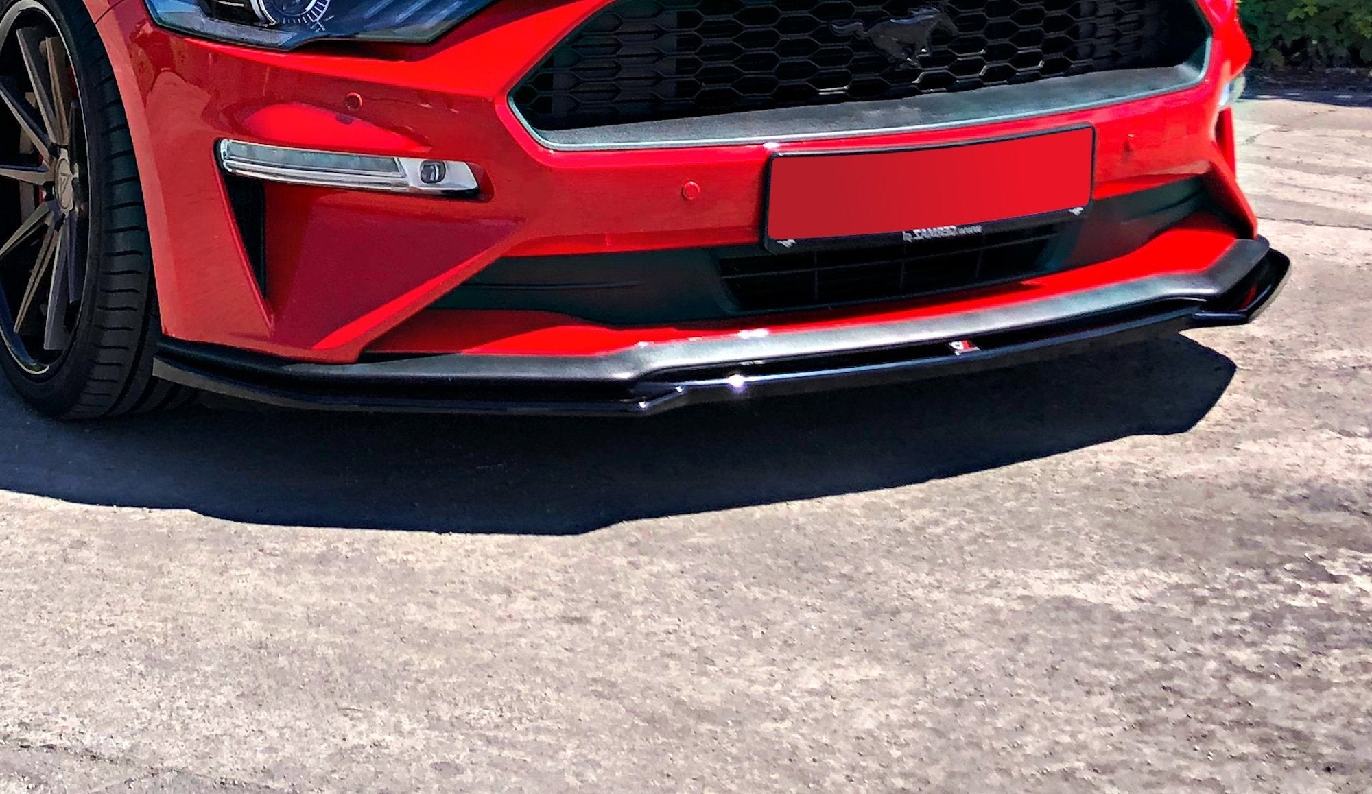Maxton Design Street+ Spoilerlippe Front Ansatz V.1 passend für Ford Mustang Mk. 6 Facelift schwarz Hochglanz
