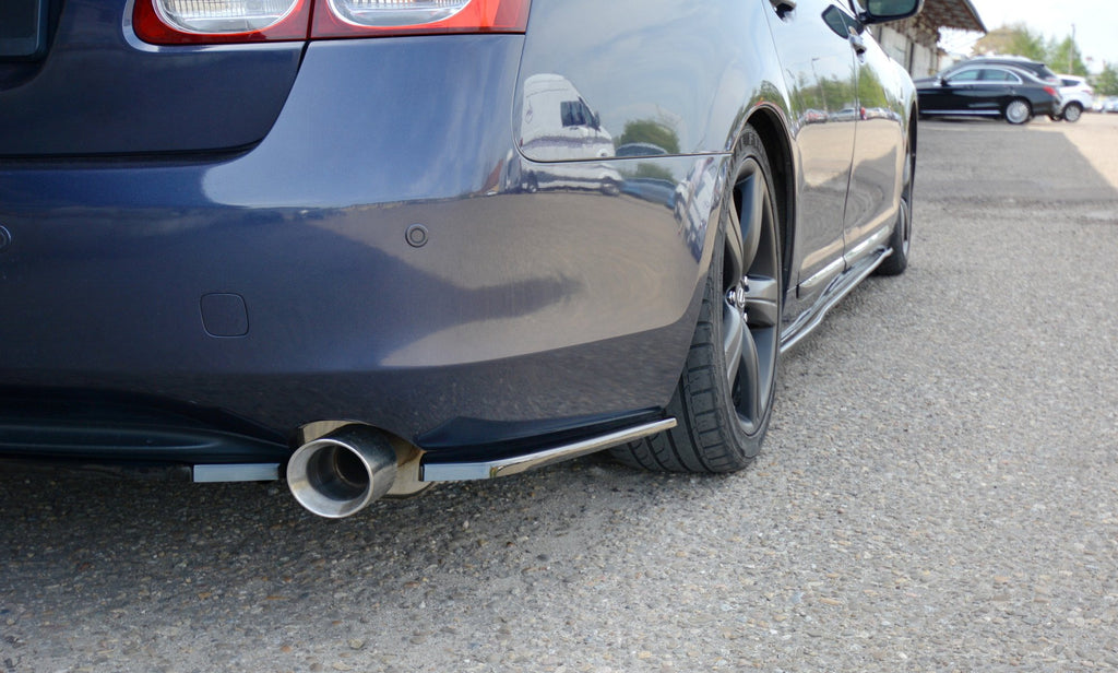 Maxton Design Heck Ansatz Flaps Diffusor für LEXUS GS MK.3 Carbon Look