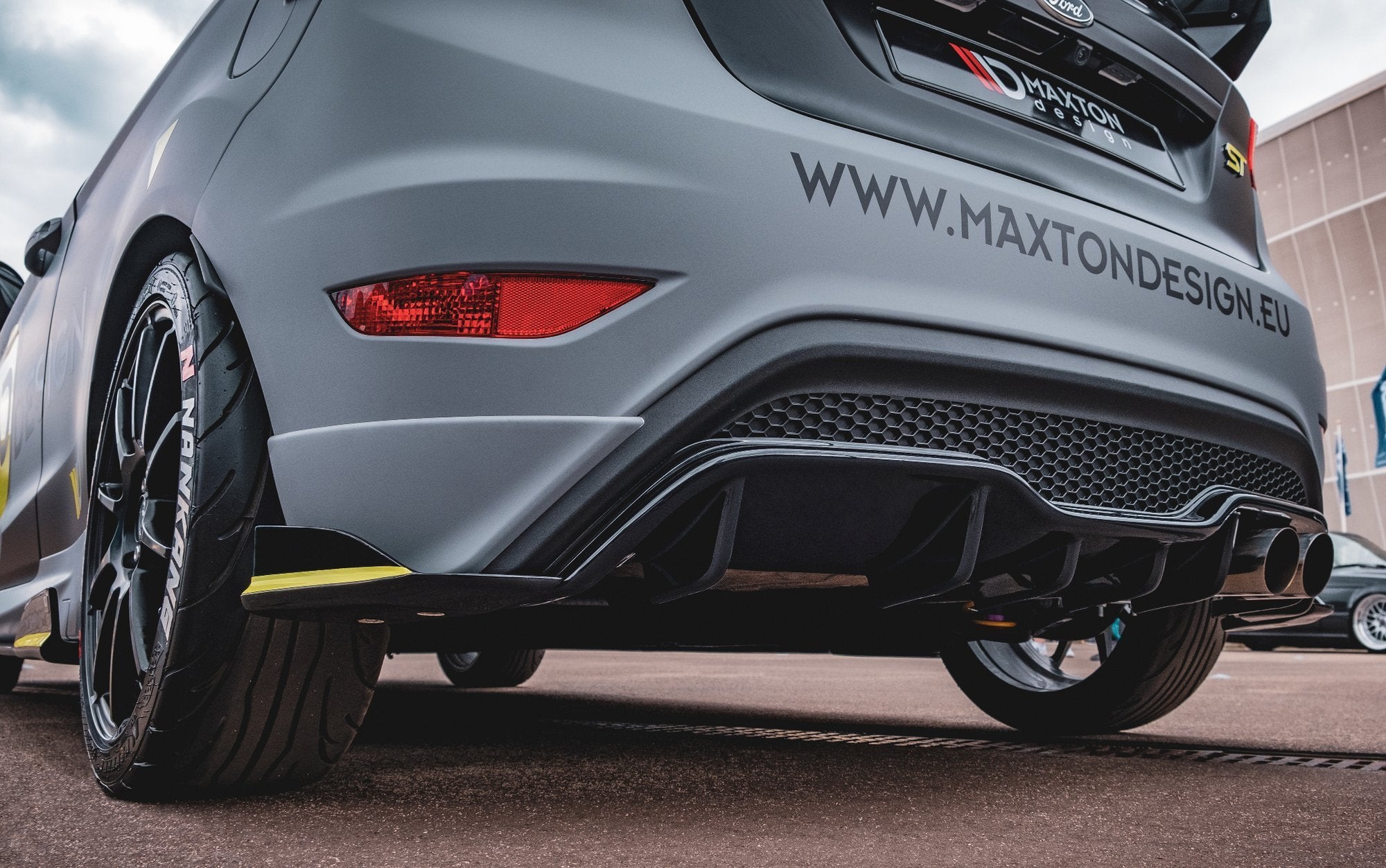 Maxton Design Heck Ansatz Flaps Diffusor passend für Ford Fiesta 7 ST Facelift