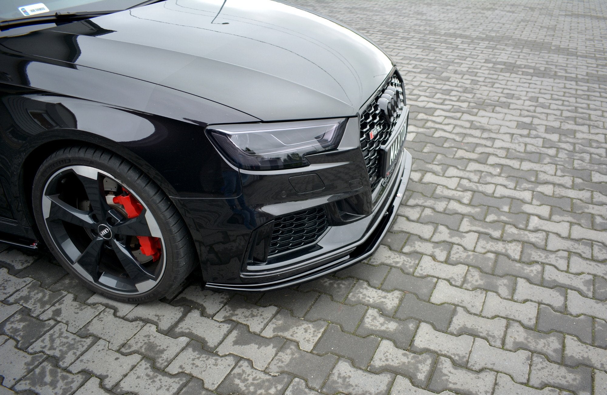 Maxton Design Street+ Spoilerlippe Front Ansatz V.1 passend für Audi RS3 Sportback 8V Facelift schwarz Hochglanz