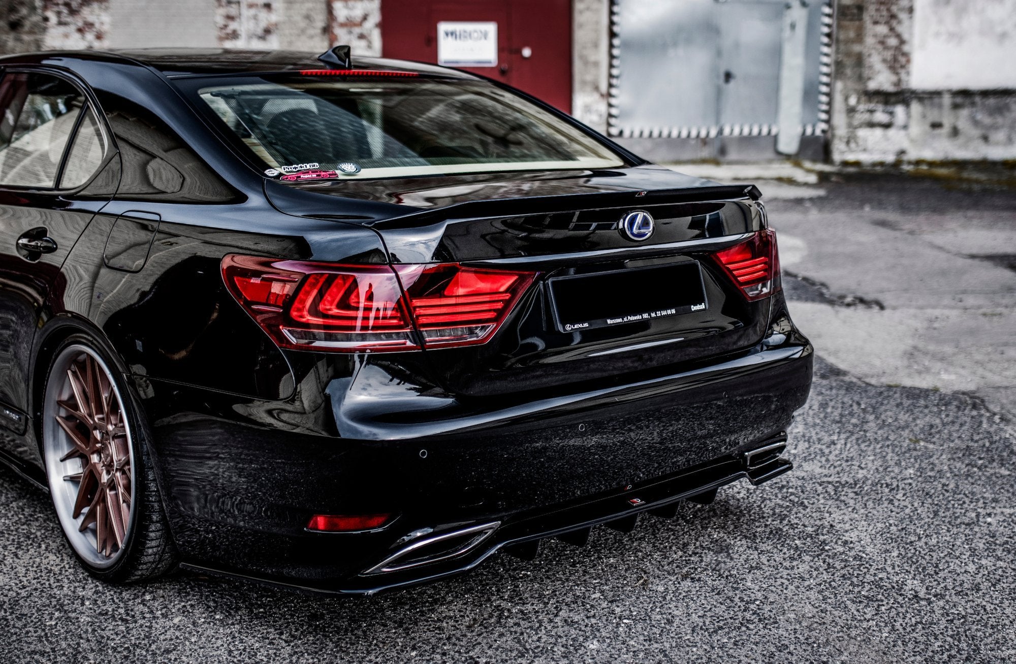 Maxton Design Spoiler CAP passend für Lexus LS Mk4 Facelift schwarz Hochglanz
