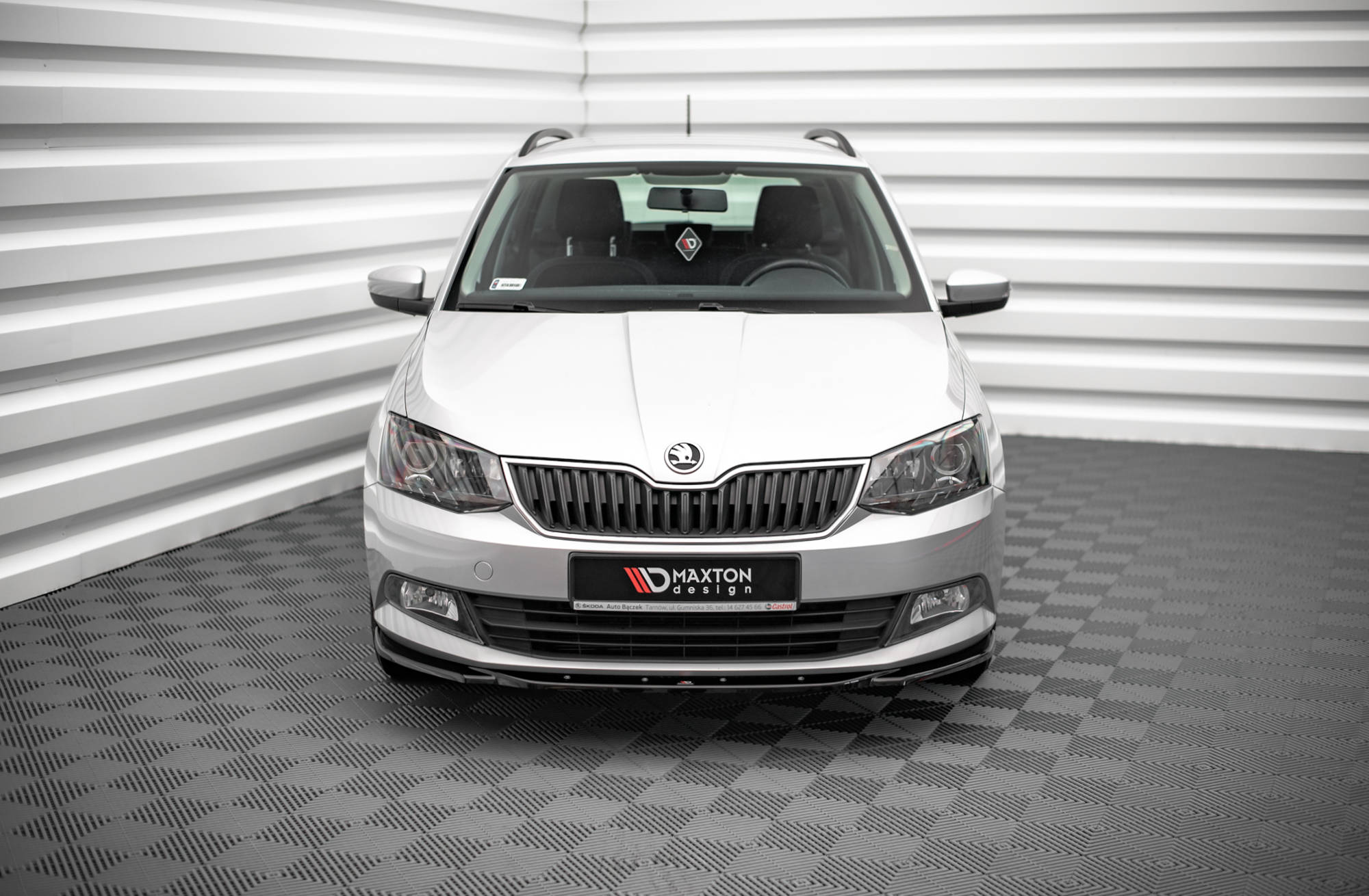 Maxton Design Street+ Spoilerlippe Front Ansatz V.2 passend für Skoda Fabia Mk3 schwarz Hochglanz