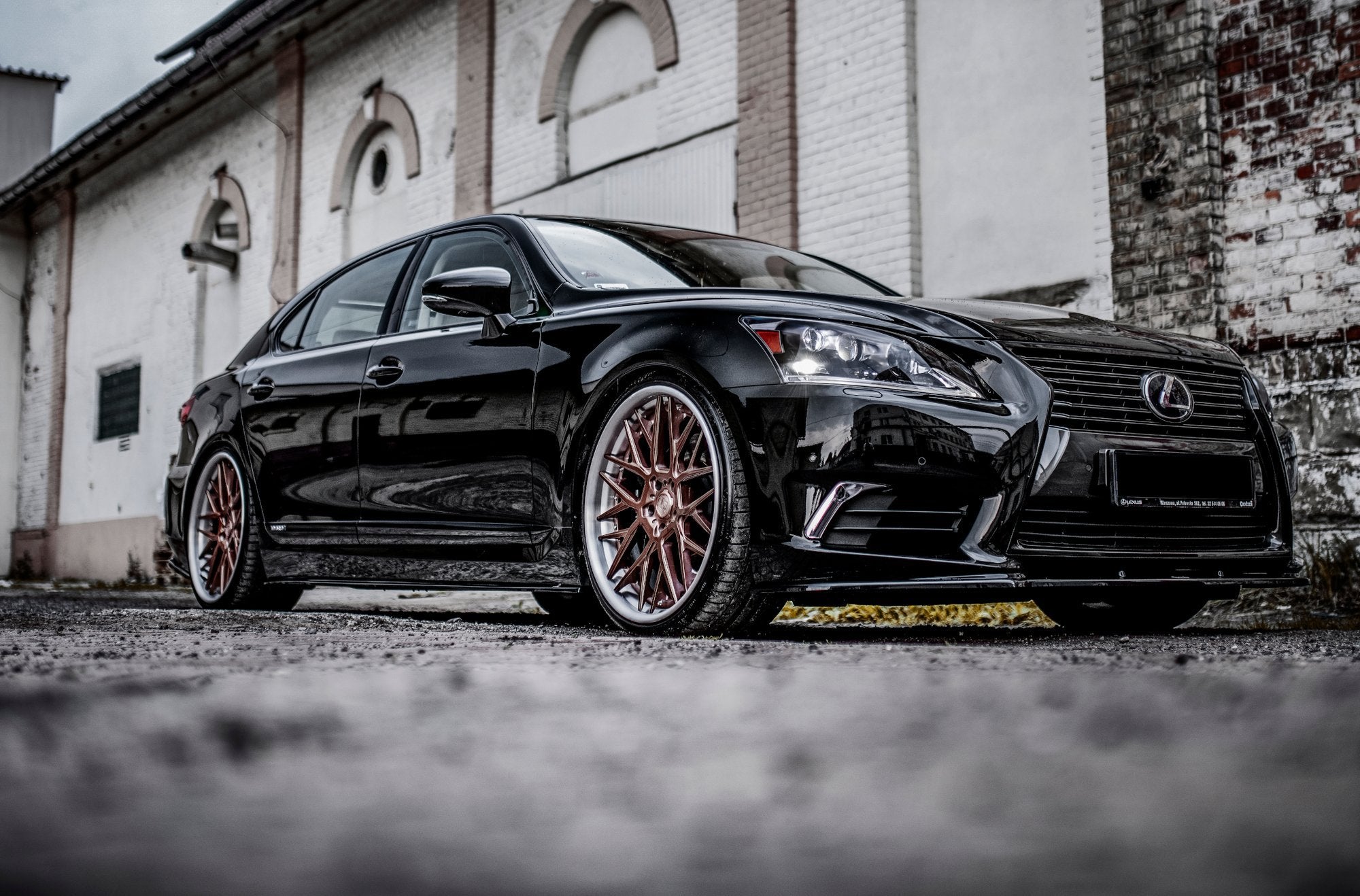 Maxton Design Street+ Seitenschweller Leisten passend für Lexus LS Long Wheelbase Mk4 Facelift schwarz Hochglanz