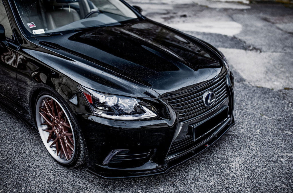 Maxton Design Street+ Spoilerlippe Front Ansatz passend für Lexus LS Mk4 Facelift schwarz Hochglanz