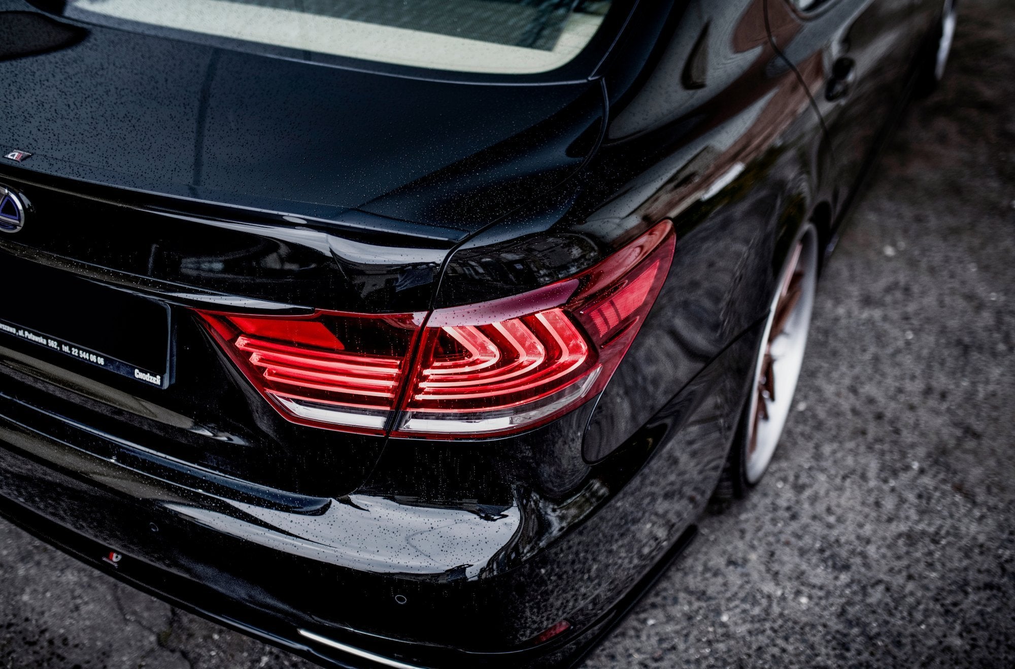Maxton Design Spoiler CAP passend für Lexus LS Mk4 Facelift schwarz Hochglanz