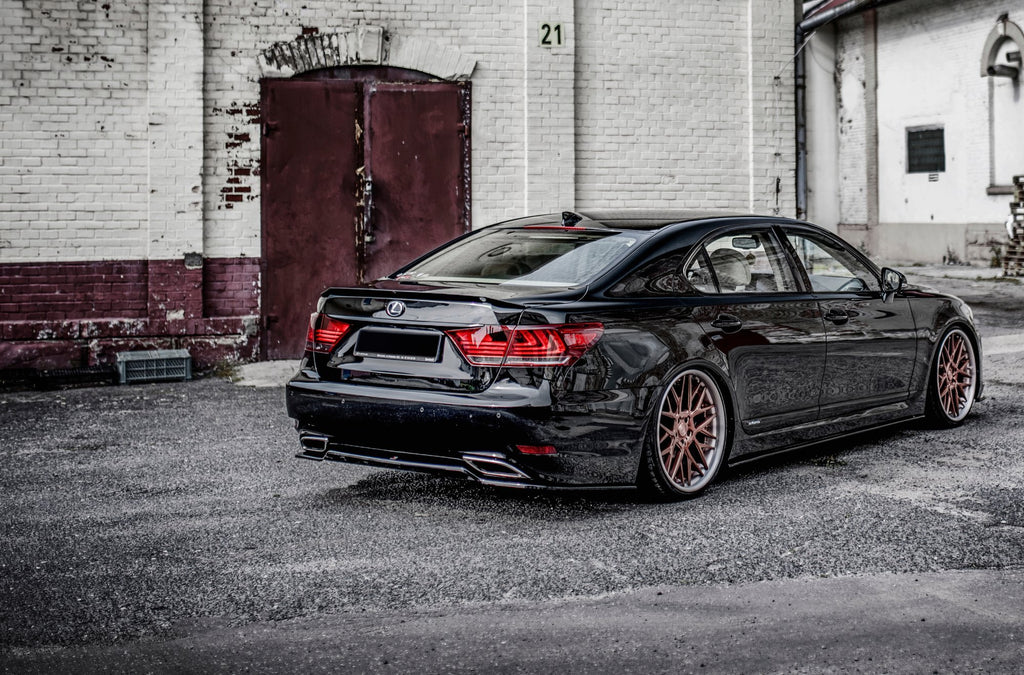 Maxton Design Heckansatz Lexus LS Mk4 Facelift schwarz Hochglanz für Lexus LS Mk4 Facelift