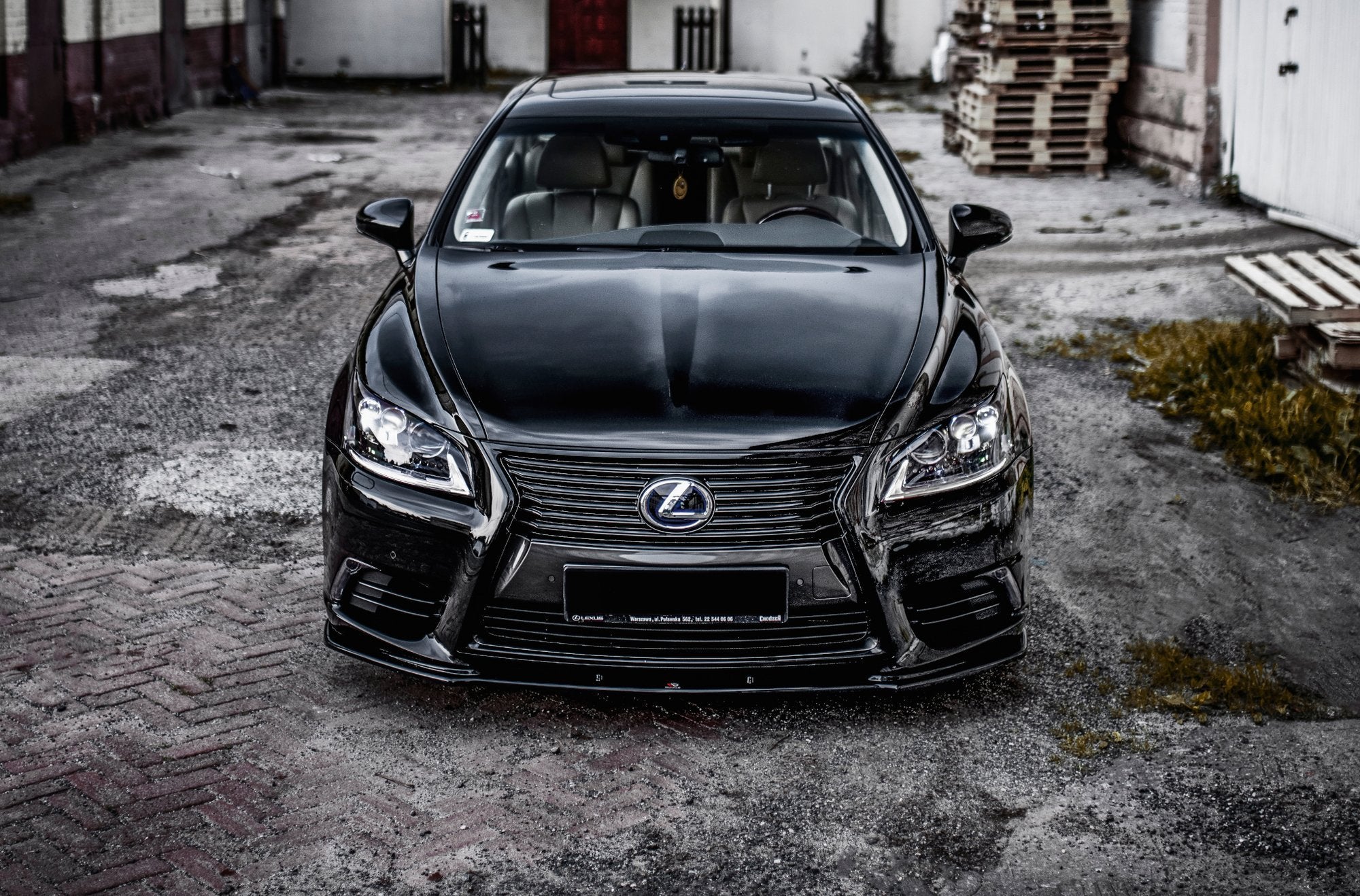 Maxton Design Street+ Spoilerlippe Front Ansatz passend für Lexus LS Mk4 Facelift schwarz Hochglanz