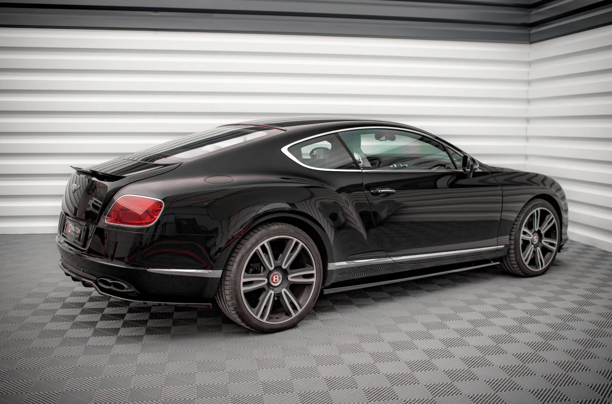 Maxton Design Street+ Seitenschweller Leisten passend für Bentley Continental GT V8 S Mk2 schwarz Hochglanz