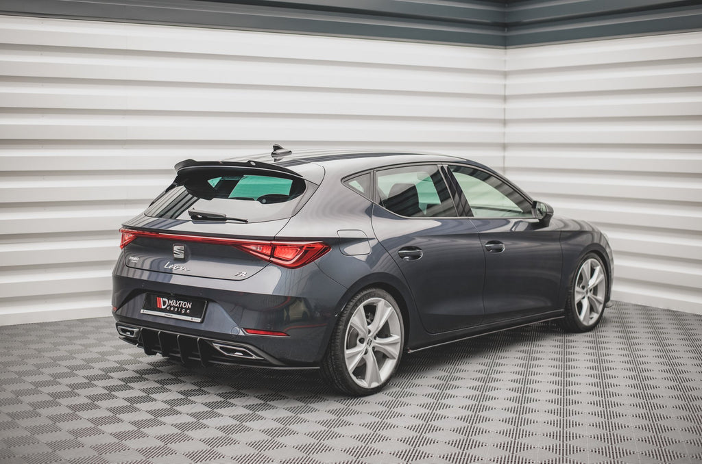 Maxton Design Street Pro Heckschürze passend für Seat Leon FR Hatchback Mk4