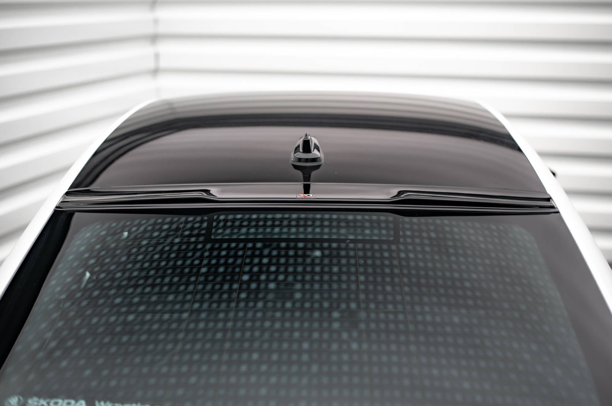 Maxton Design Heckscheiben Spoiler passend für Skoda Octavia Liftback Mk4 schwarz Hochglanz
