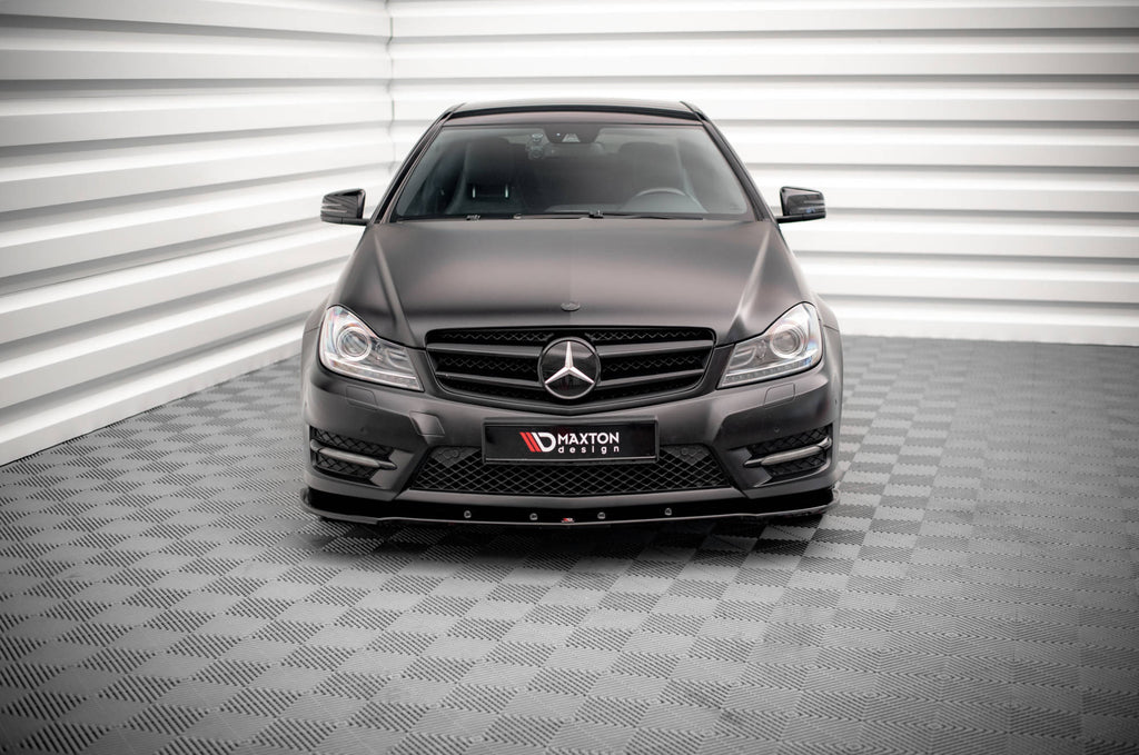 Maxton Design Street+ Spoilerlippe Front Ansatz V.2 passend für Mercedes-Benz C Coupe / Limousine / Kombi AMG-Line C204 / W204 Facelift / S204 Facelift schwarz Hochglanz