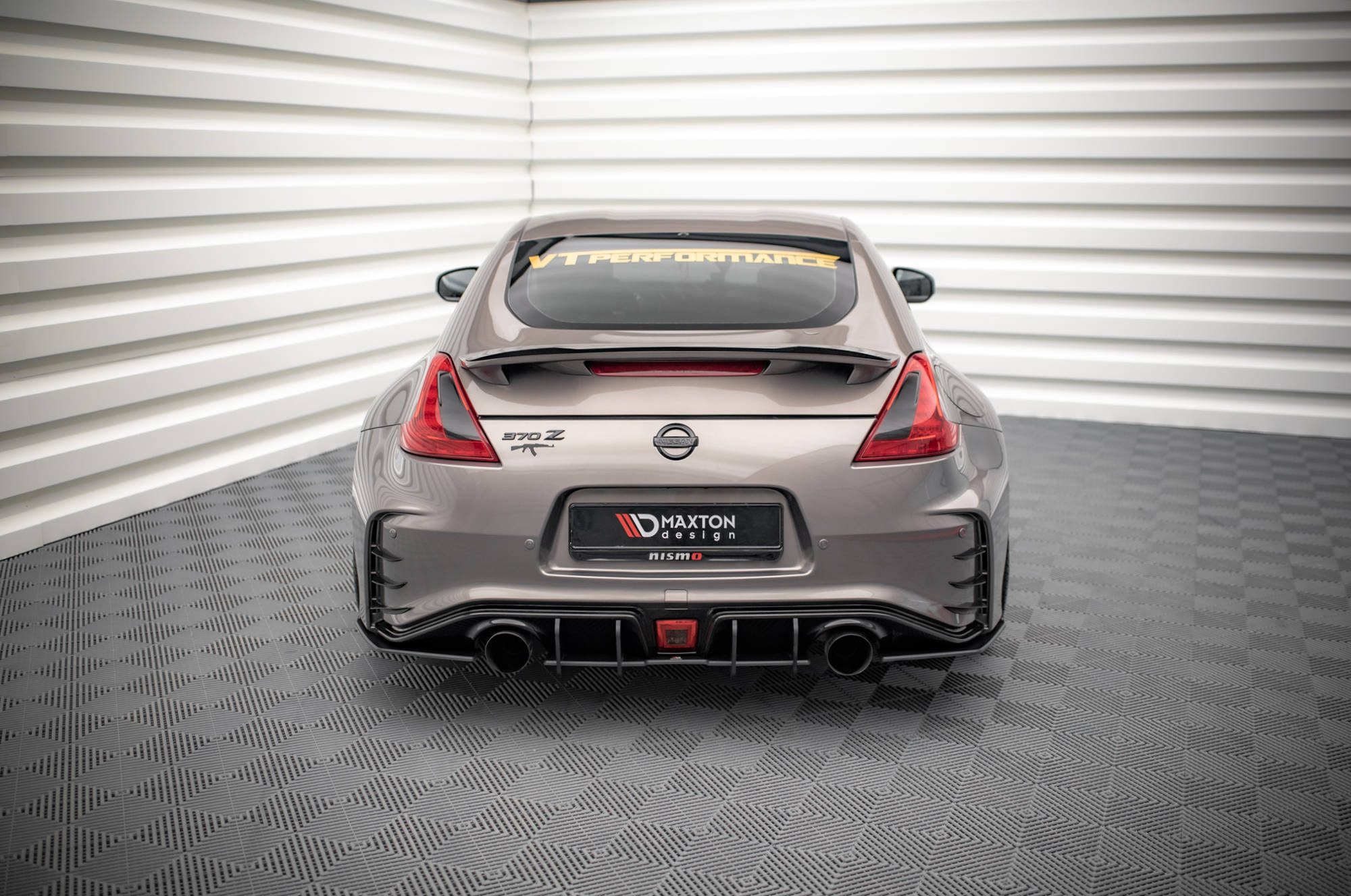 Maxton Design Street Pro Heck Ansatz Flaps Diffusor passend für Nissan 370Z Nismo Facelift