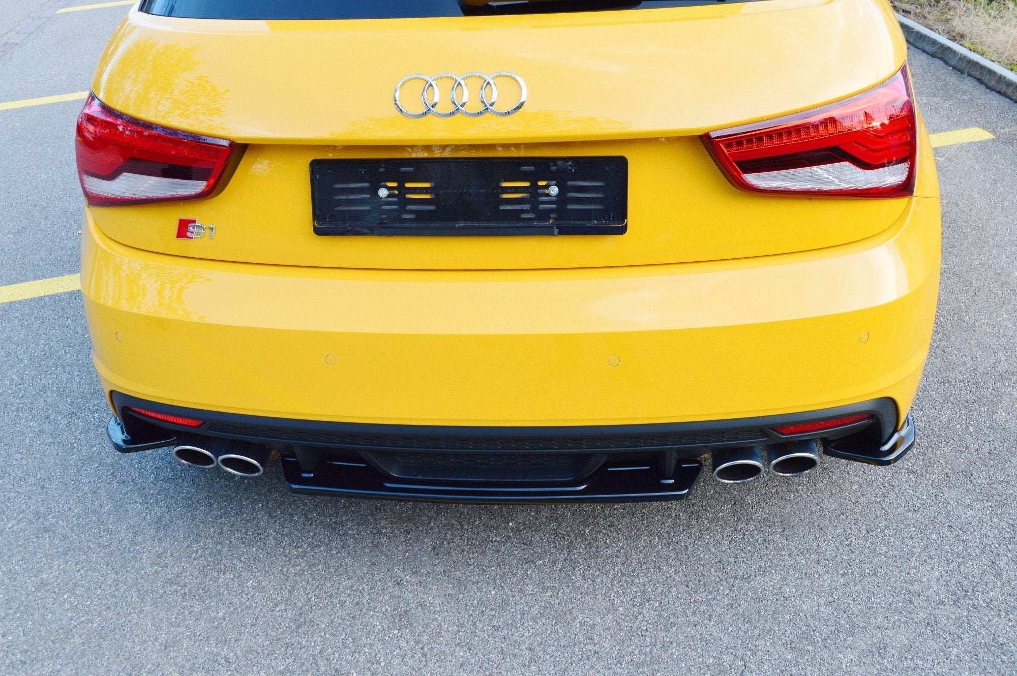 Maxton Design Heckansatz Audi S1 8X schwarz Hochglanz für Audi A1