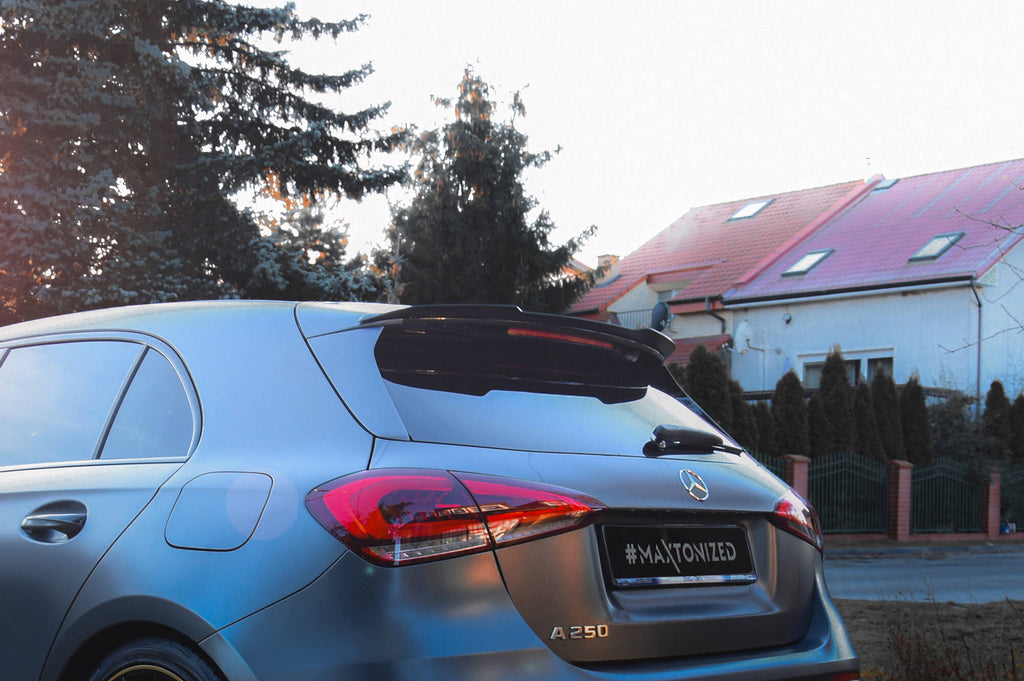 Maxton Design Spoiler CAP passend für Mercedes-Benz A AMG-Line Hatchback W177 schwarz Hochglanz