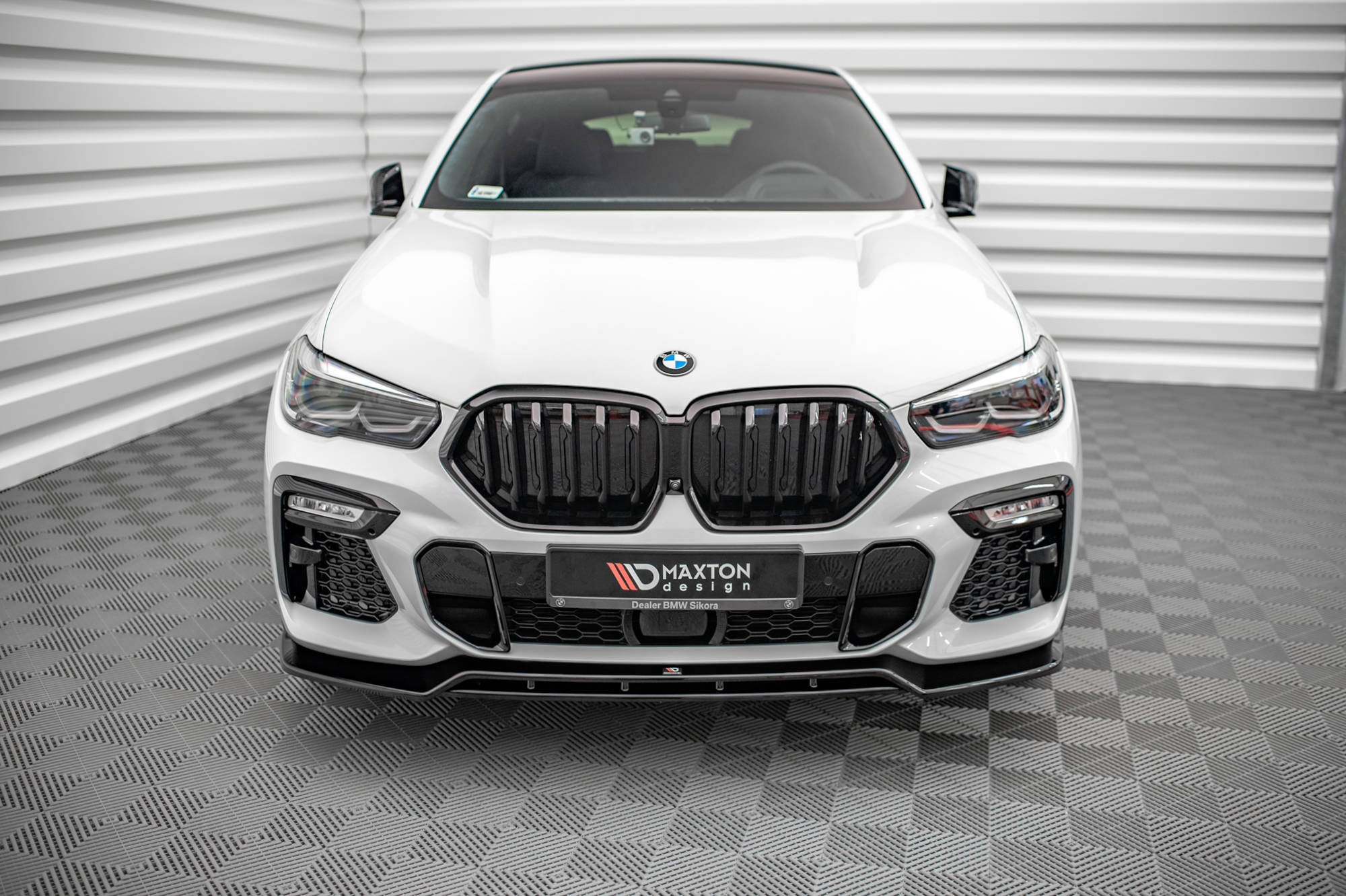 Maxton Design Street+ Spoilerlippe Front Ansatz V.2 passend für BMW X6 M-Paket G06 schwarz Hochglanz
